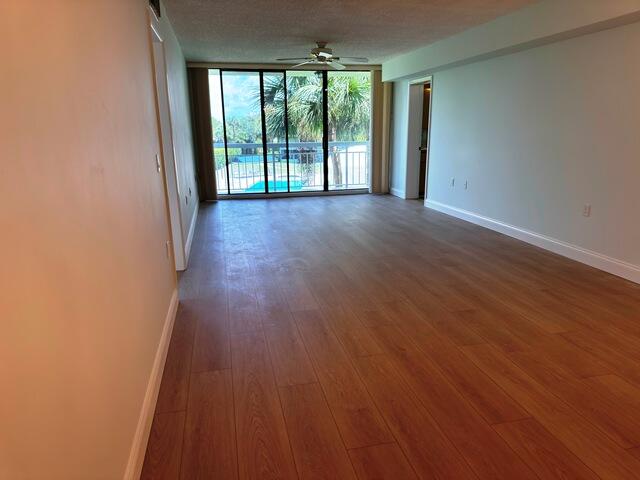 WHITEHALL VILLAGE - Residential Lease