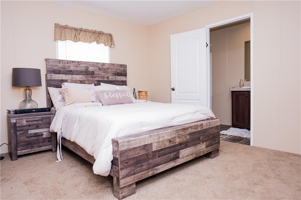 MONTURA RANCH - Residential