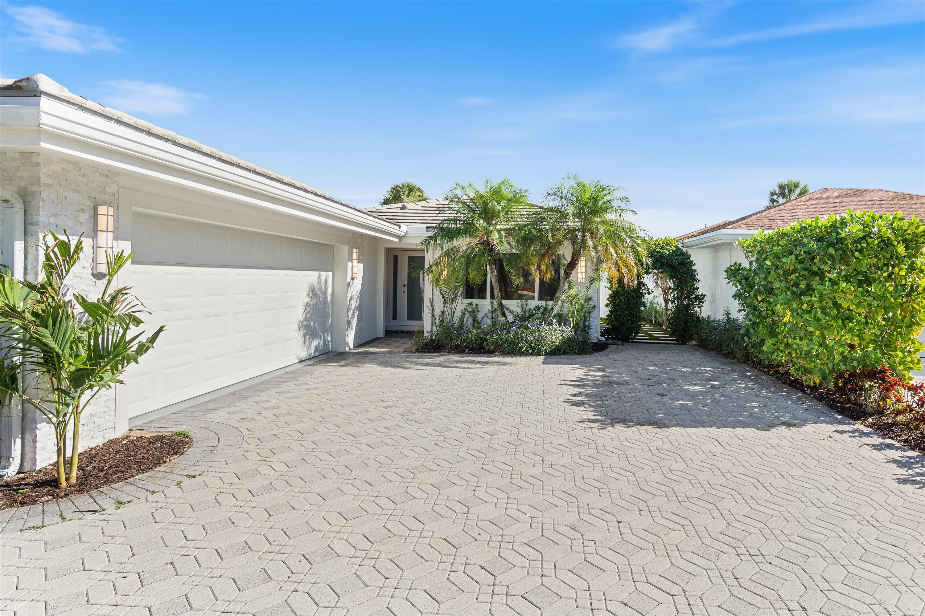 BAYTOWNE OF JONATHANS LANDING - Residential