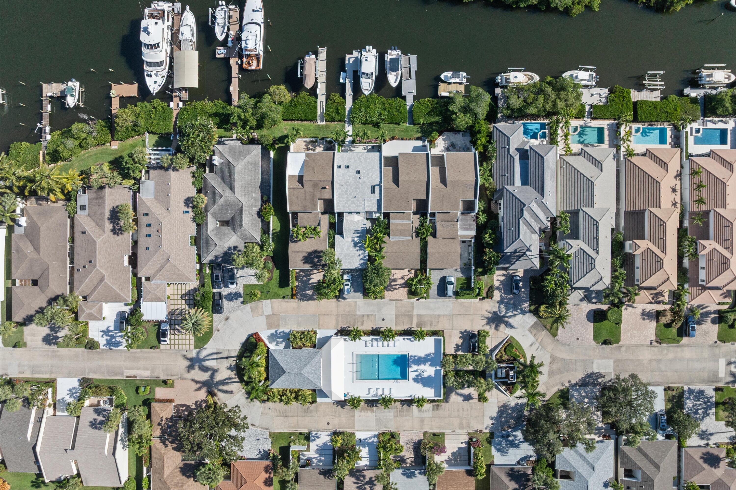 BAYTOWNE OF JONATHANS LANDING - Residential