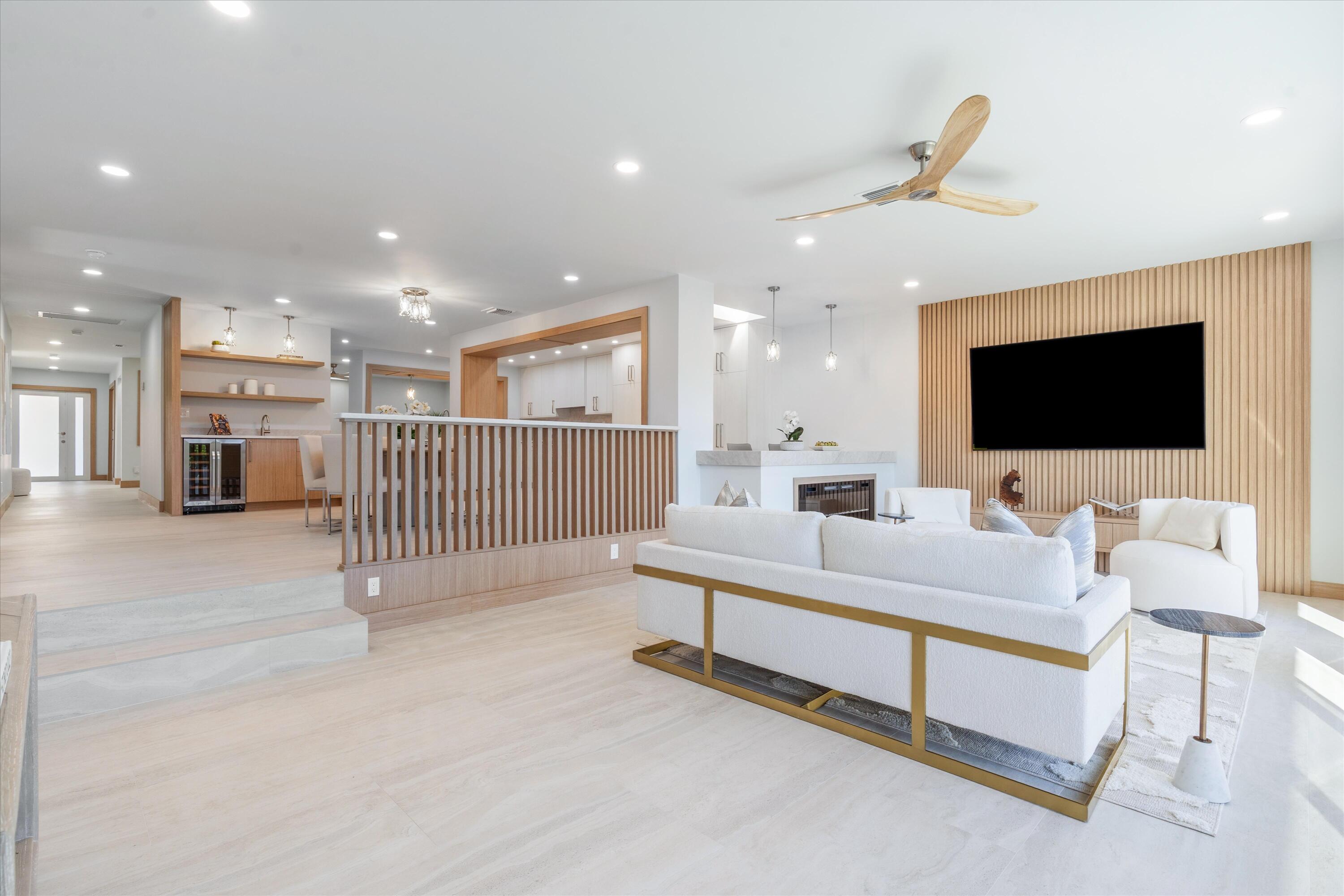 BAYTOWNE OF JONATHANS LANDING - Residential