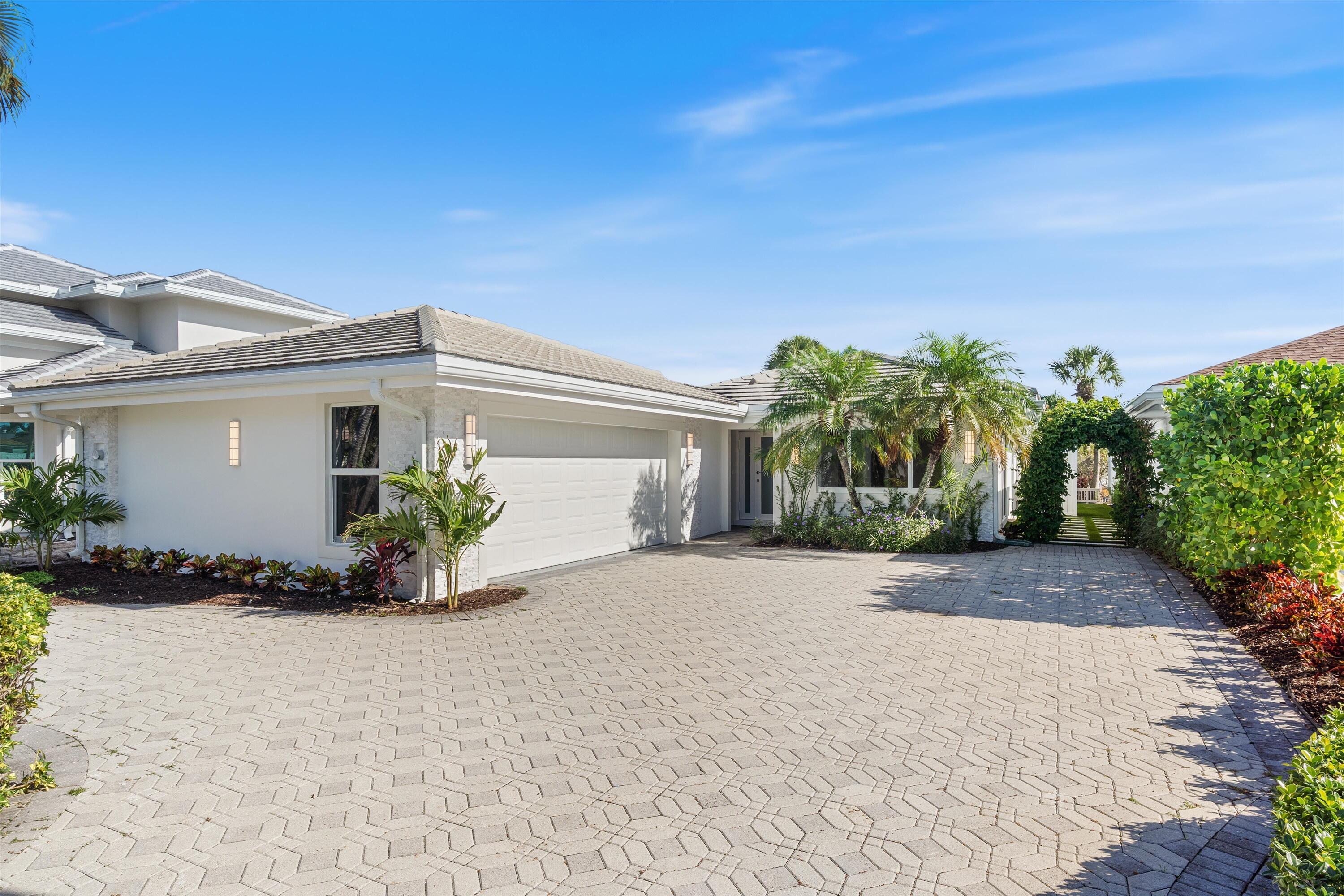BAYTOWNE OF JONATHANS LANDING - Residential