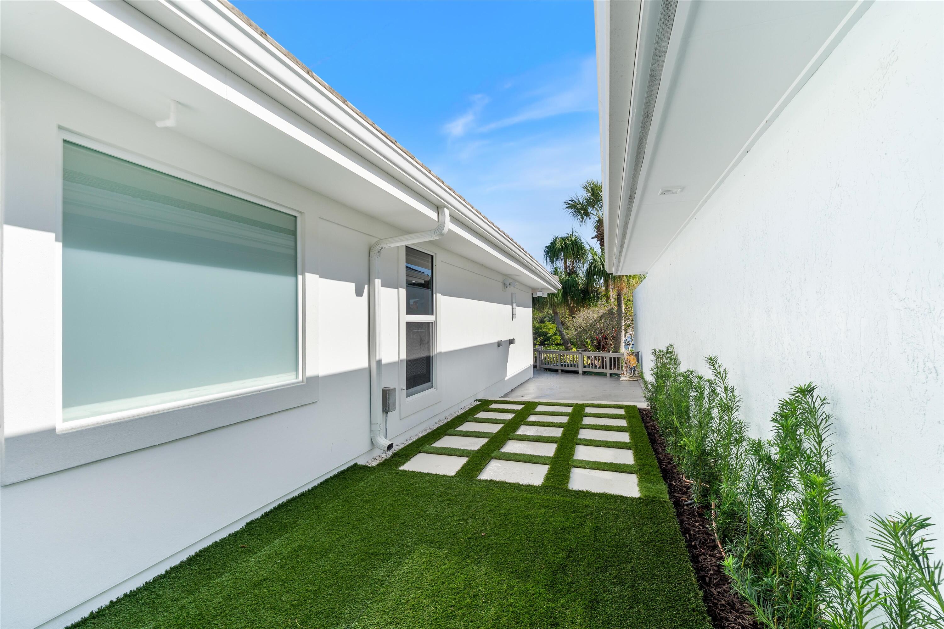 BAYTOWNE OF JONATHANS LANDING - Residential