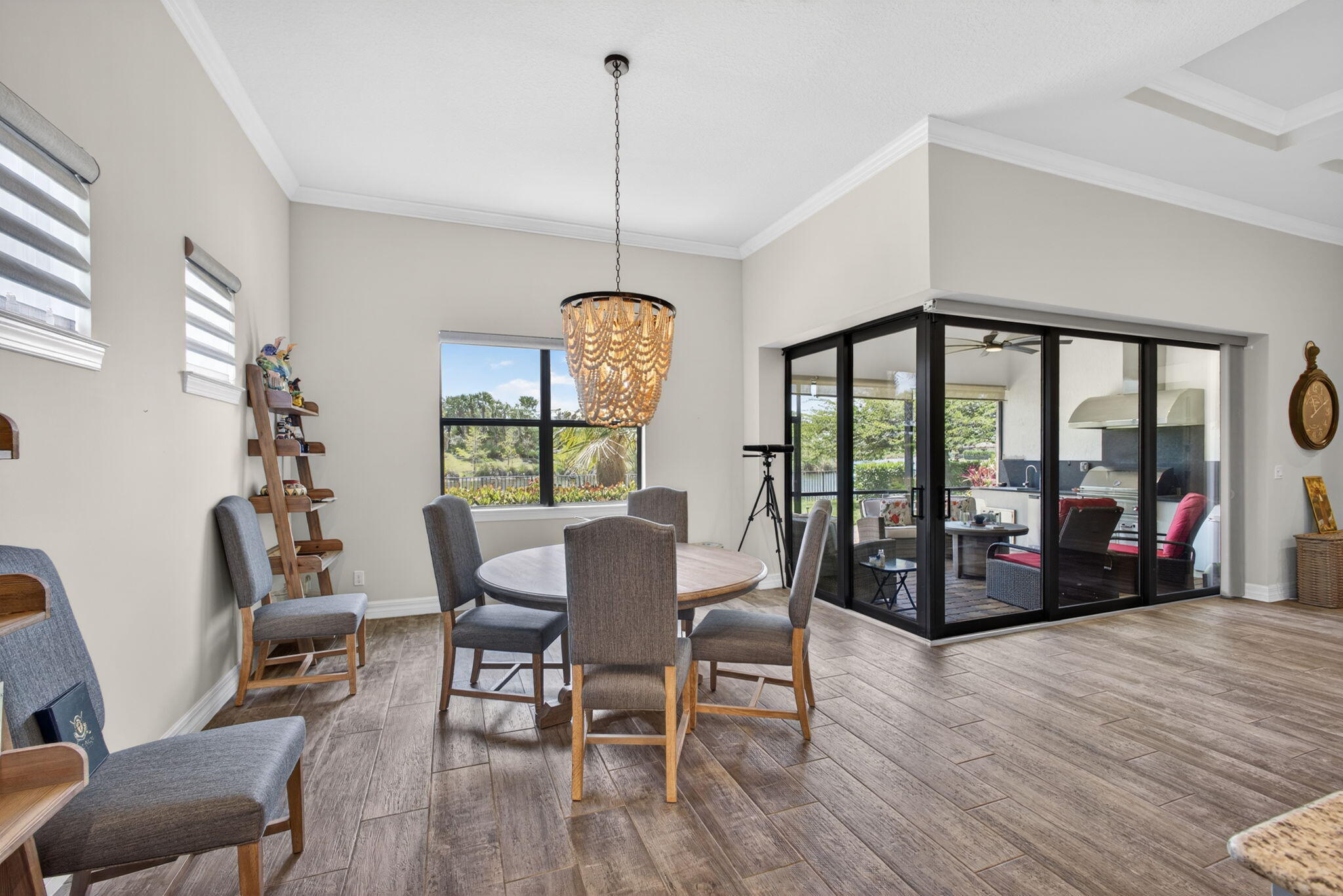SONOMA ISLES - Residential