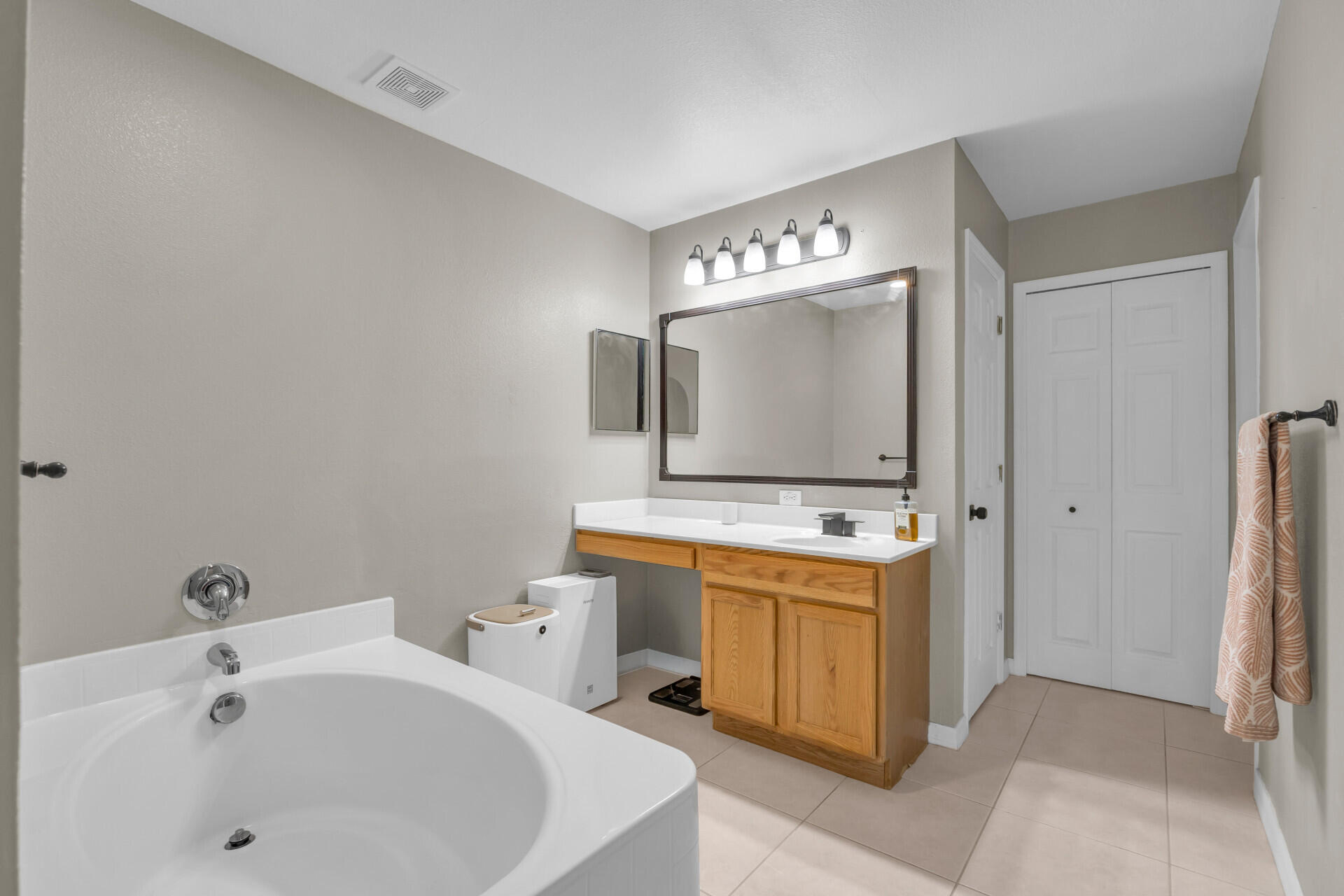 MAJESTIC OAKS SUBDIVISION - Residential