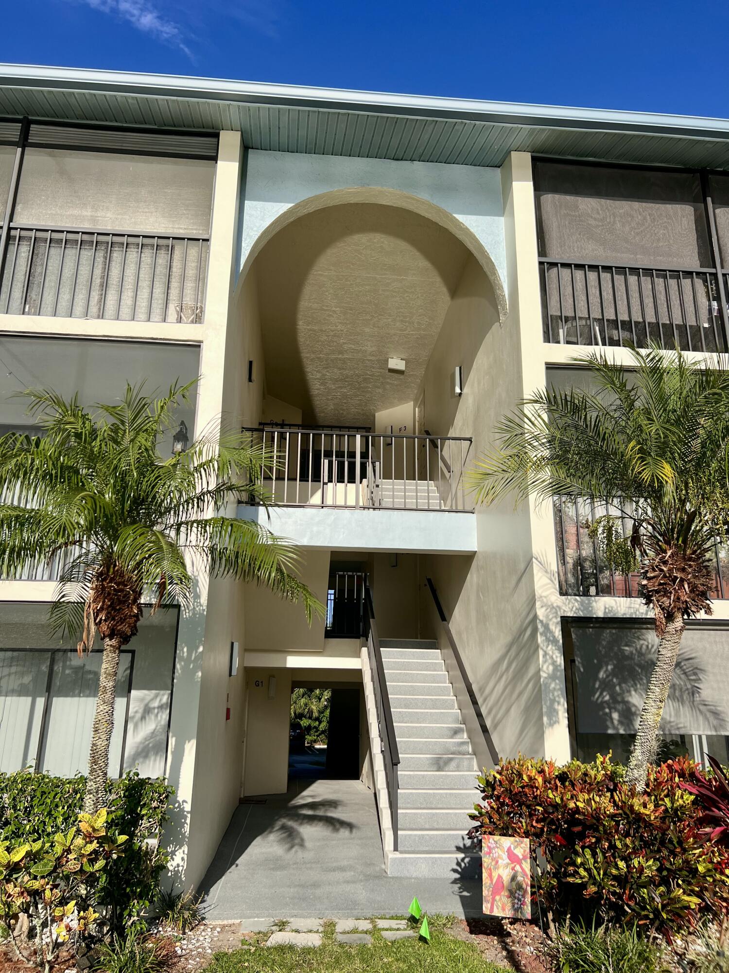 PALM CLUB VILLAGE II CONDO - Residential