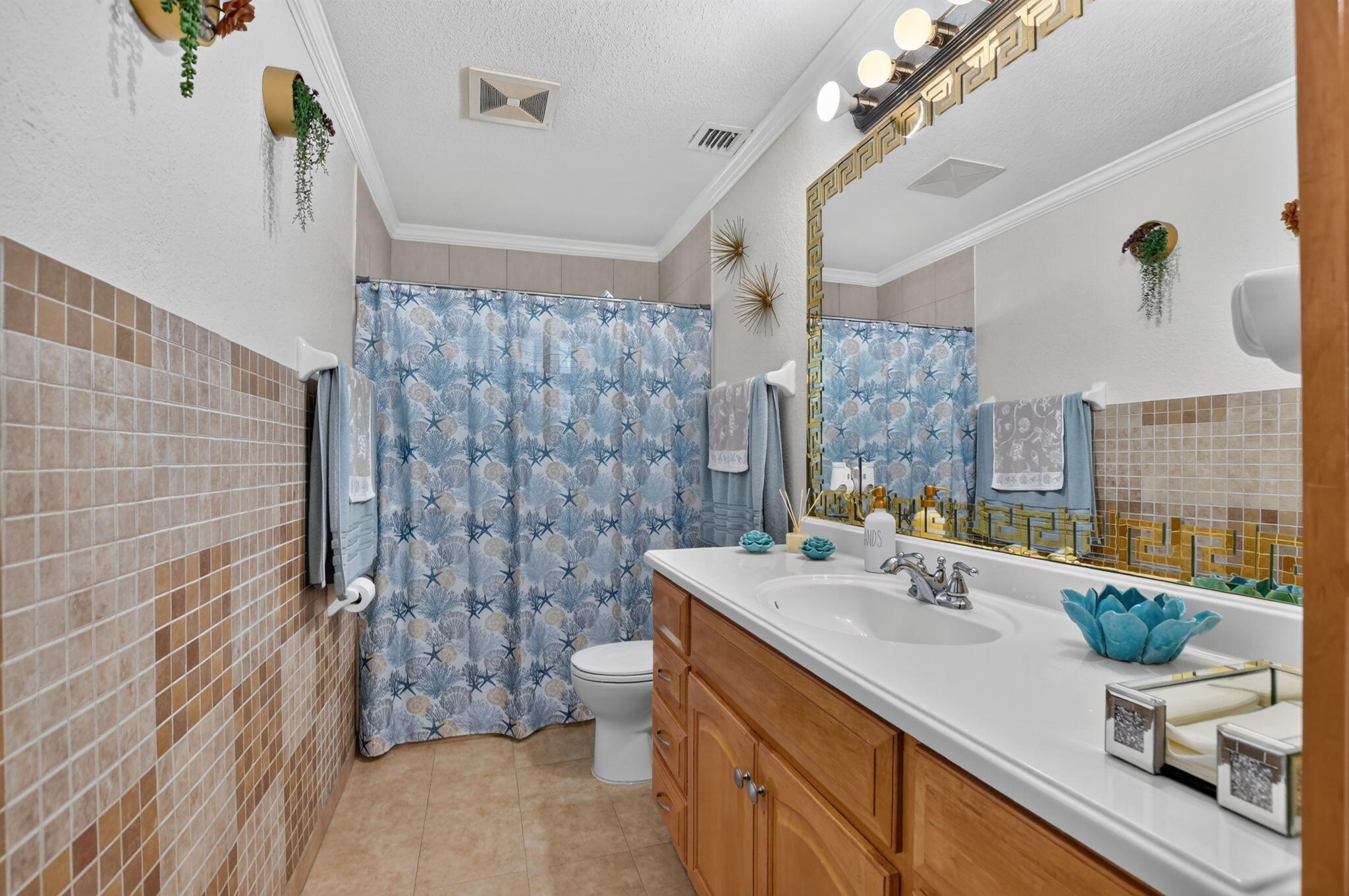 Sandalfoot Cove Sec Six - Residential
