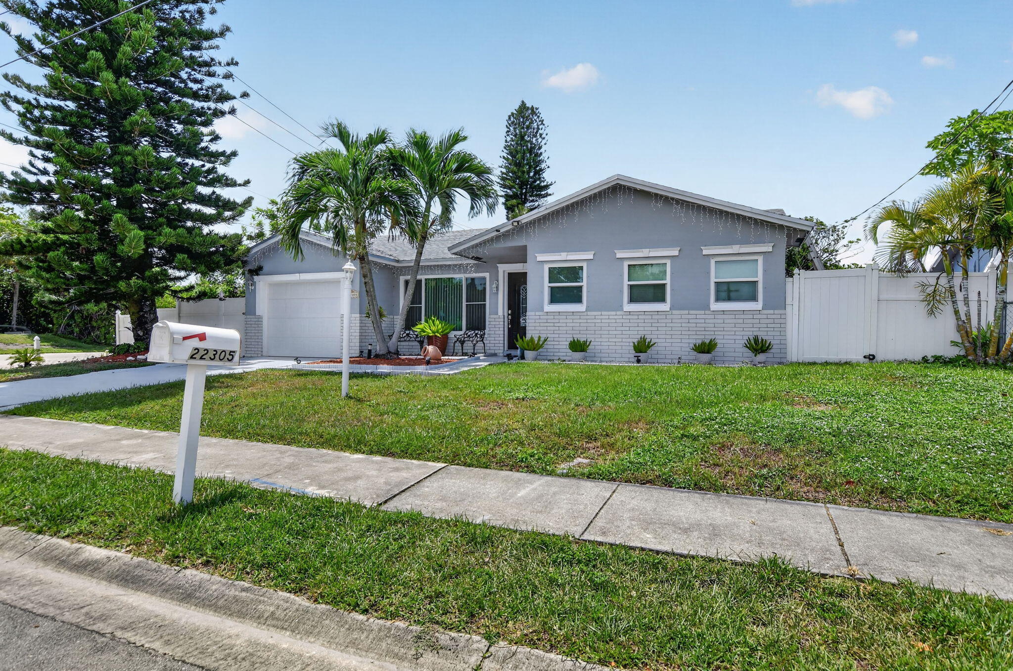 Sandalfoot Cove Sec Six - Residential