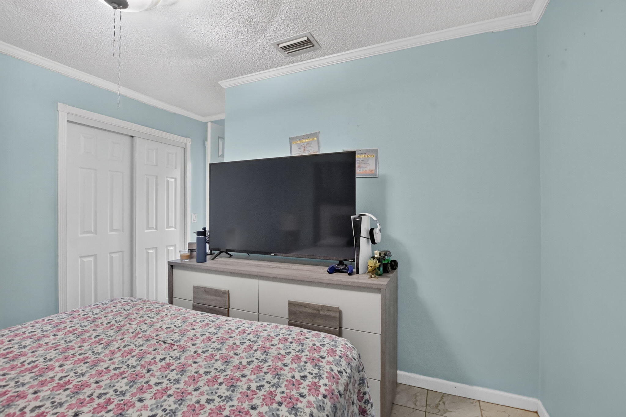 Sandalfoot Cove Sec Six - Residential