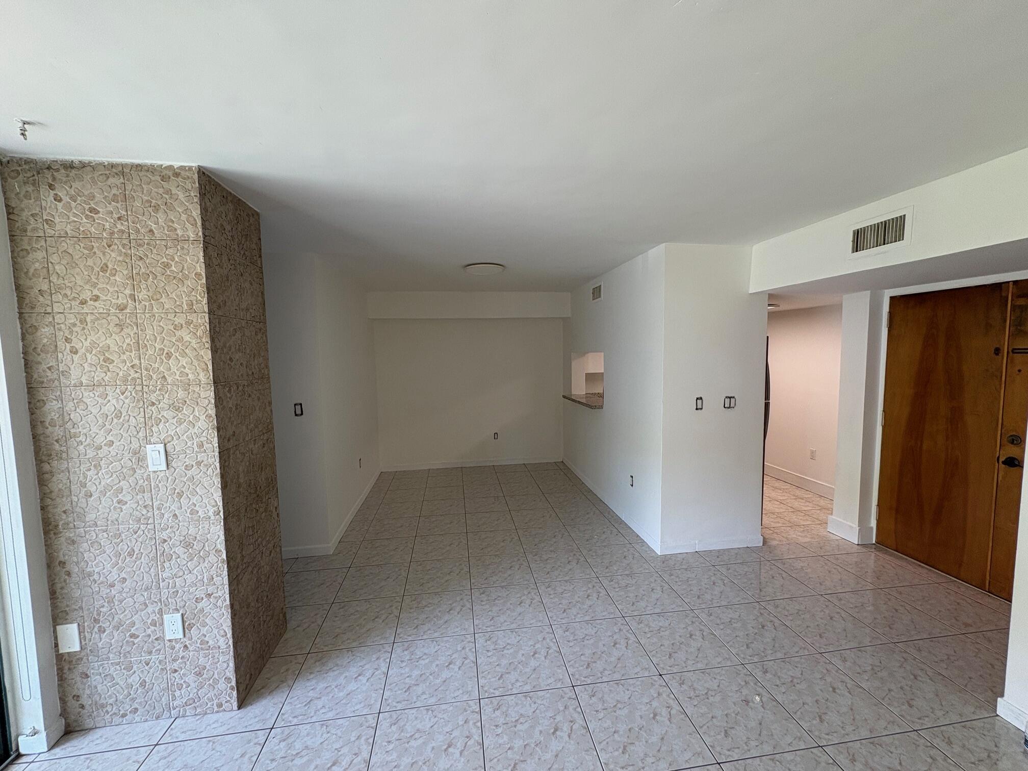 INTERNATIONAL PARK CONDO II - Residential Lease