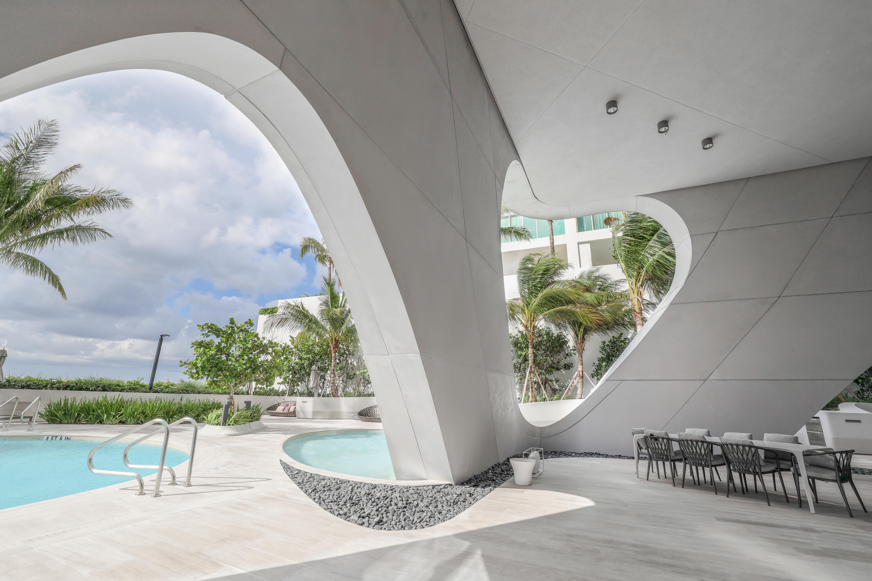 ONE THOUSAND MUSEUM CONDO - Residential