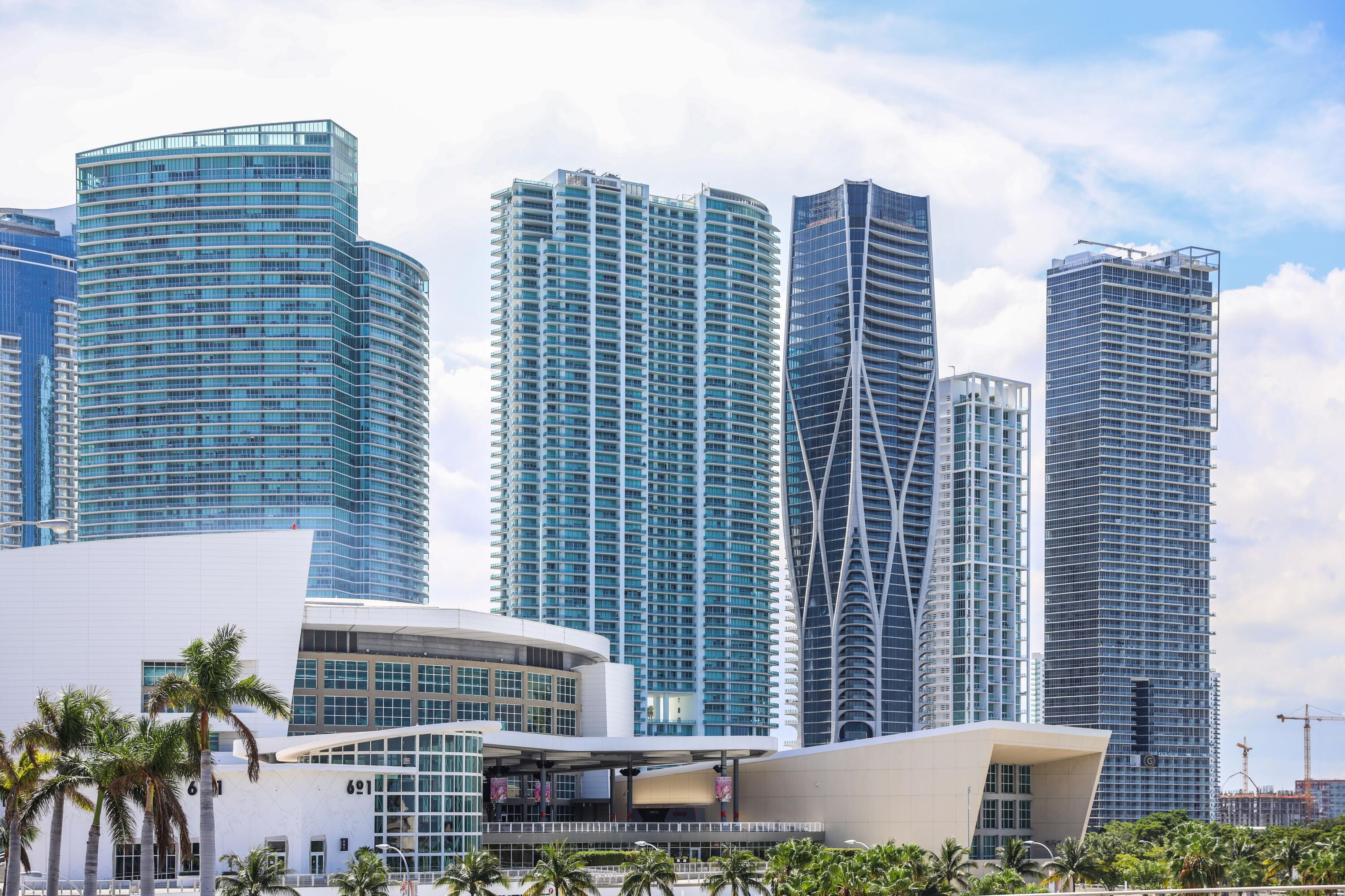 ONE THOUSAND MUSEUM CONDO - Residential