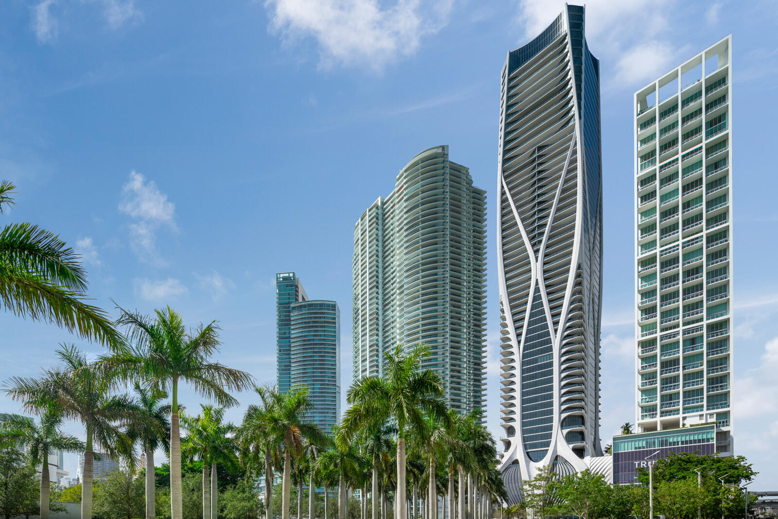 ONE THOUSAND MUSEUM CONDO - Residential