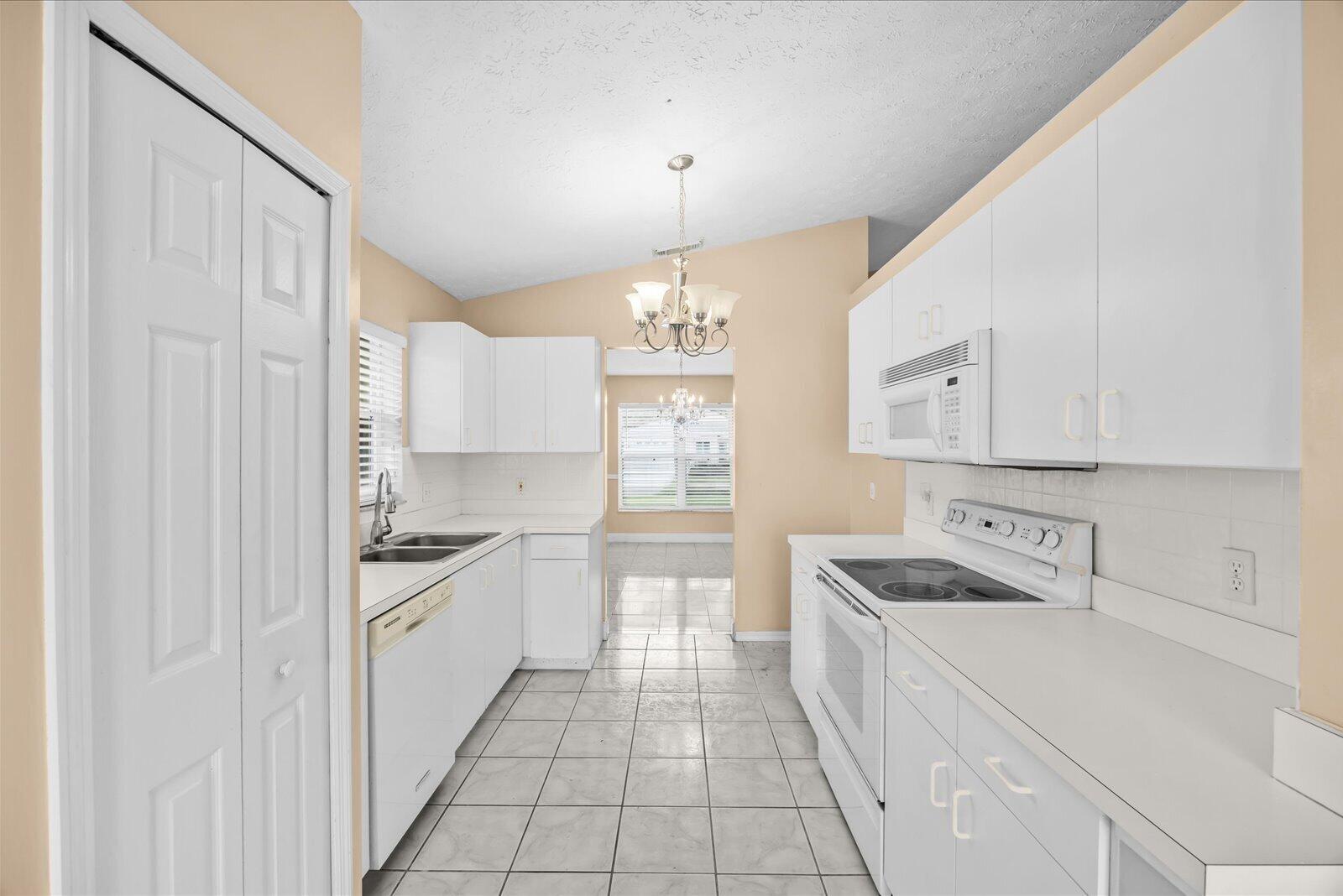PALM GROVE SUBDIVISION - Residential