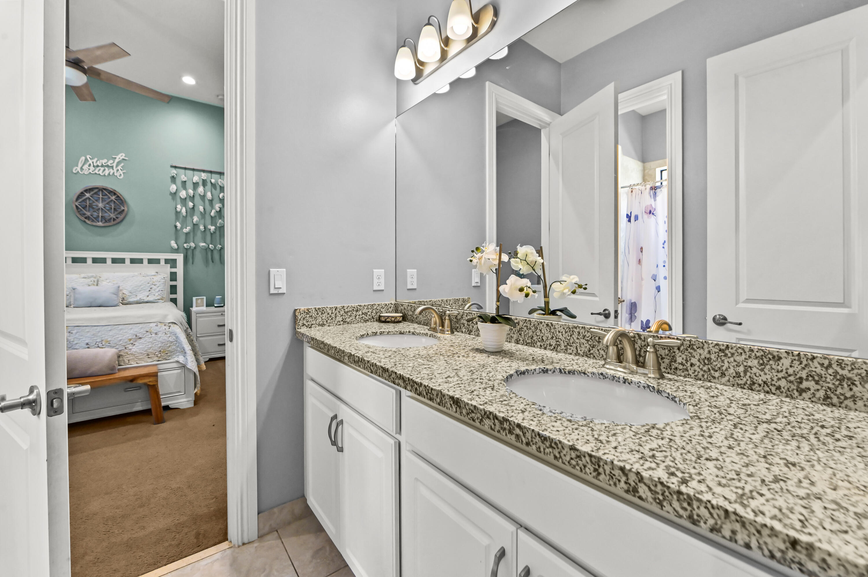 PALM MEADOWS ESTATES - Residential