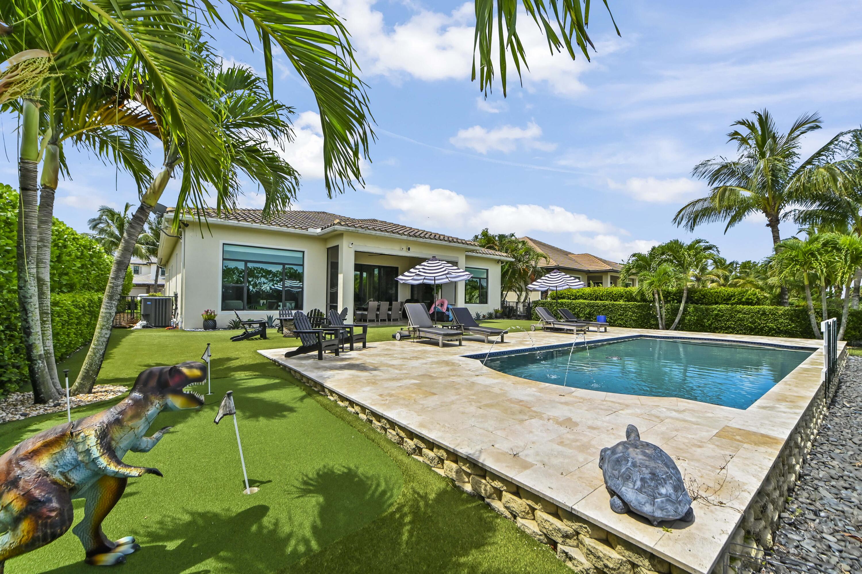 PALM MEADOWS ESTATES - Residential