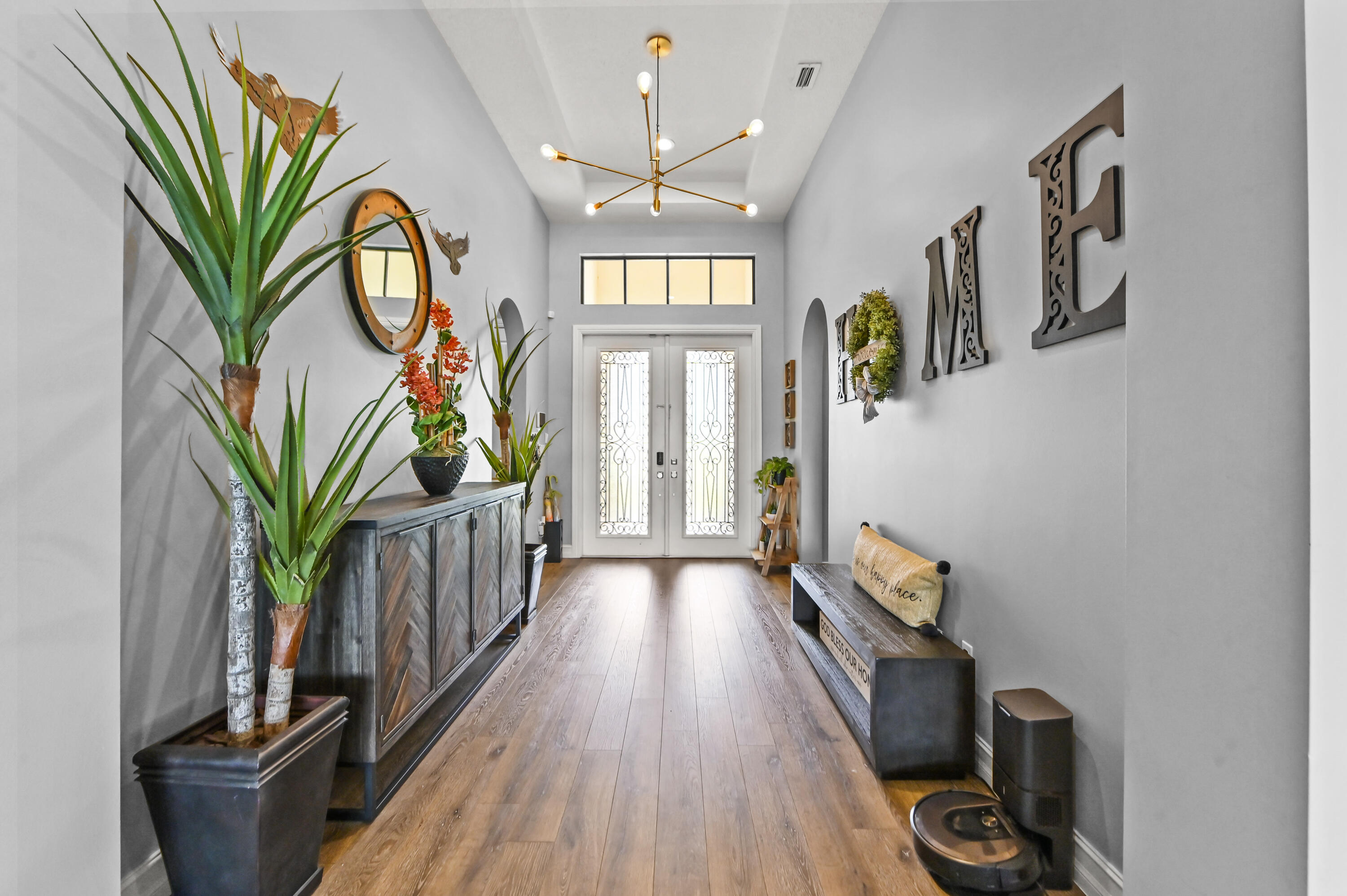 PALM MEADOWS ESTATES - Residential