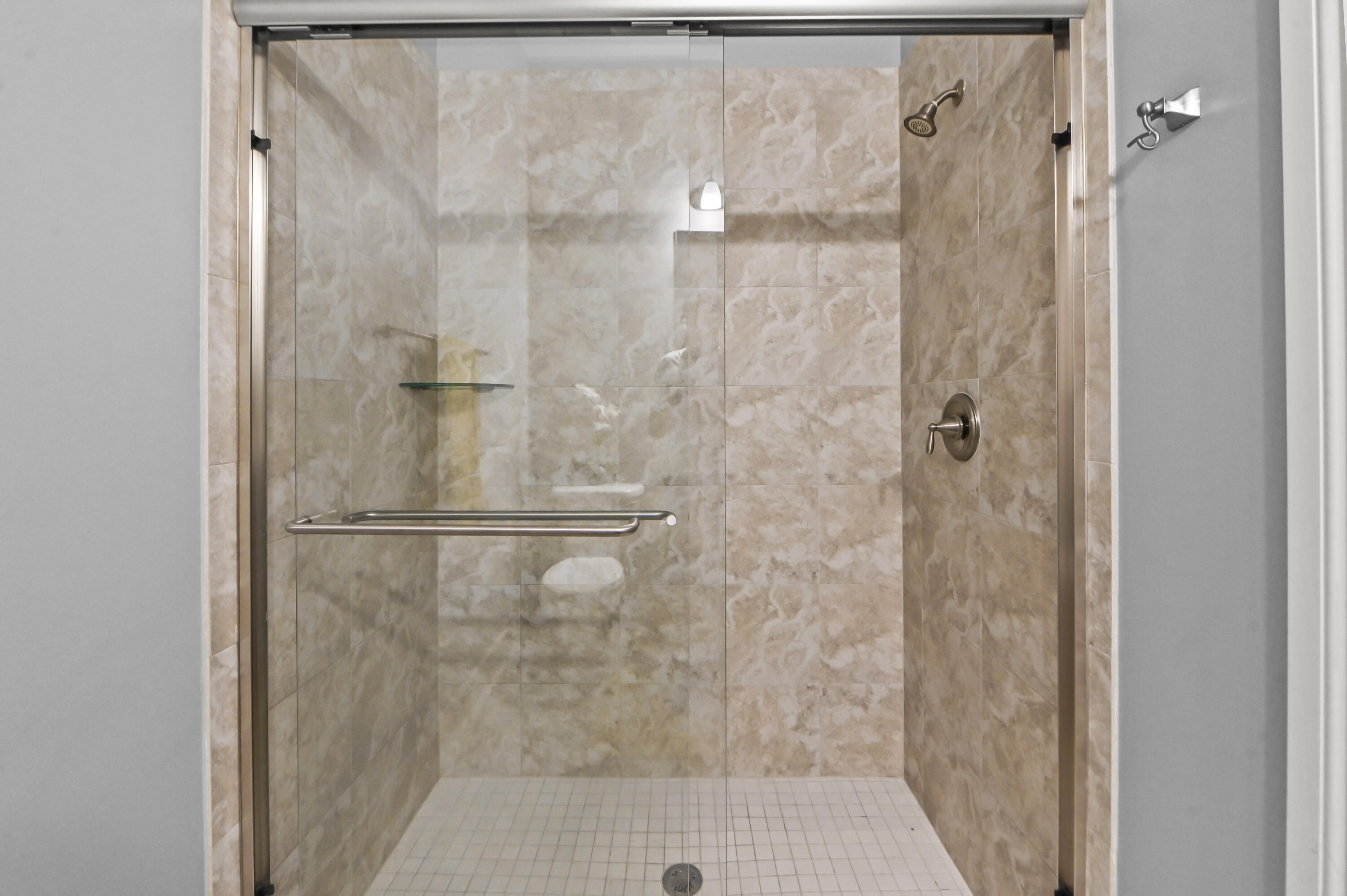 PALM MEADOWS ESTATES - Residential