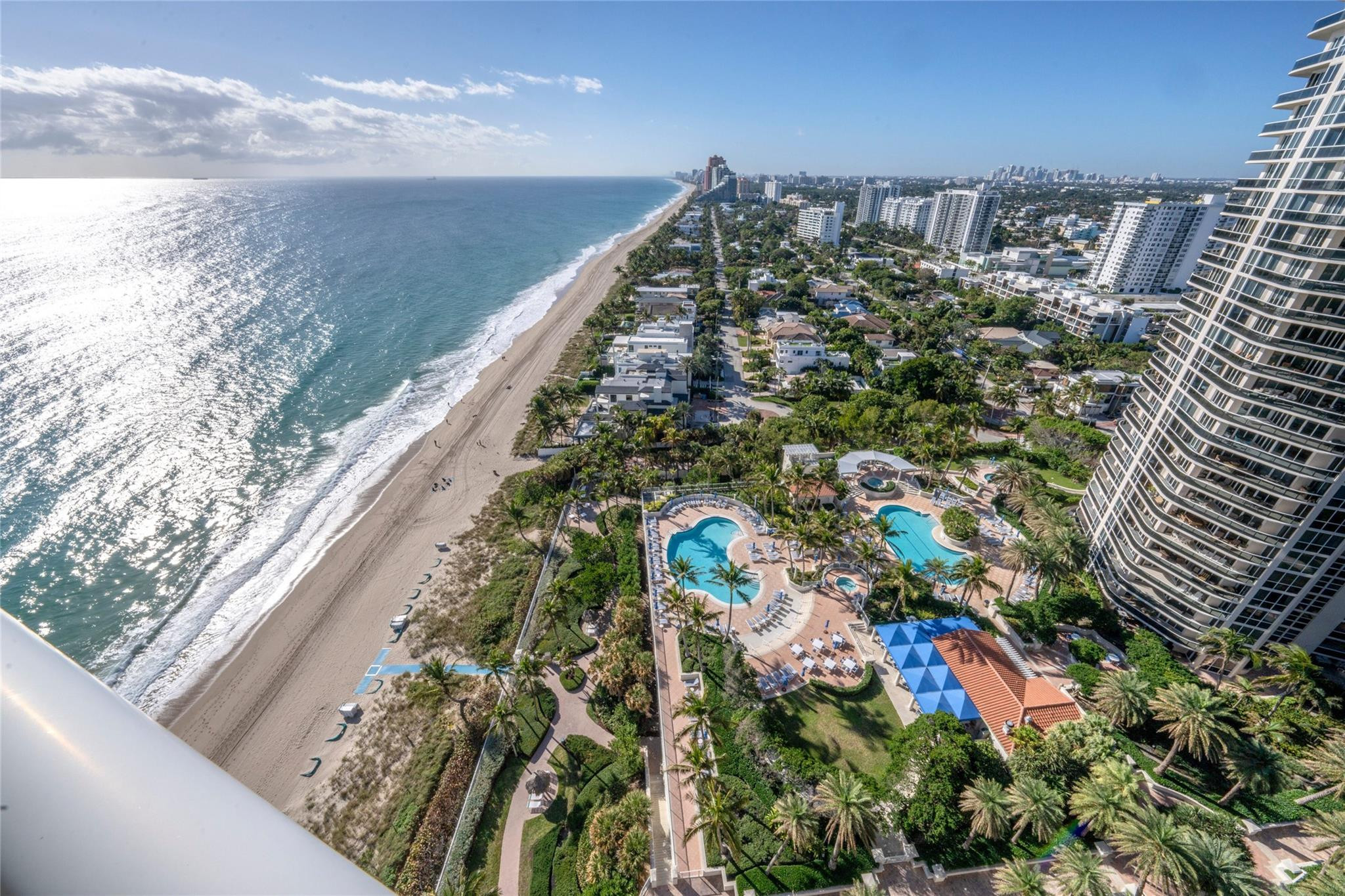 LHERMITAGE II CONDOMINIUM - Residential Lease