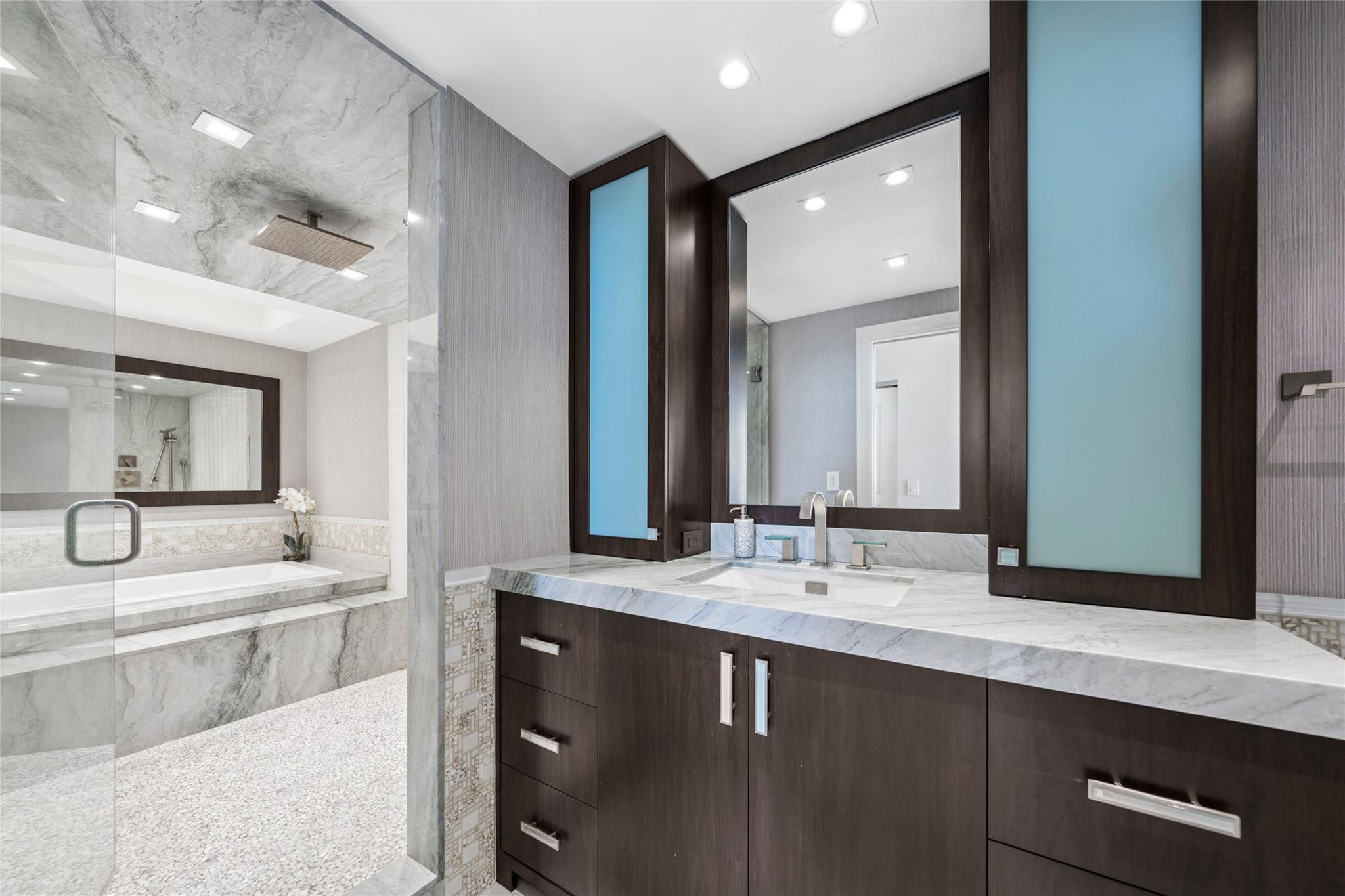 LHERMITAGE II CONDOMINIUM - Residential Lease