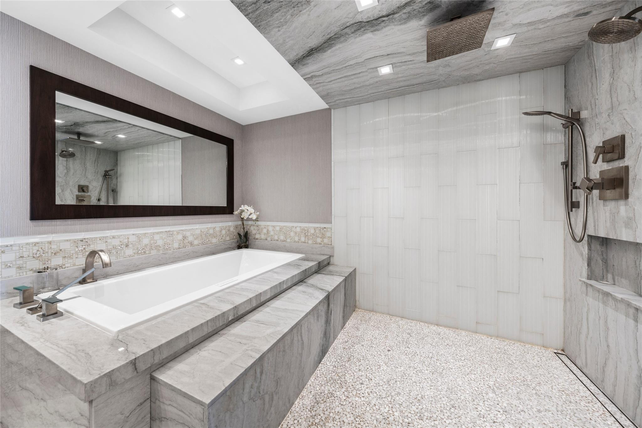 LHERMITAGE II CONDOMINIUM - Residential Lease