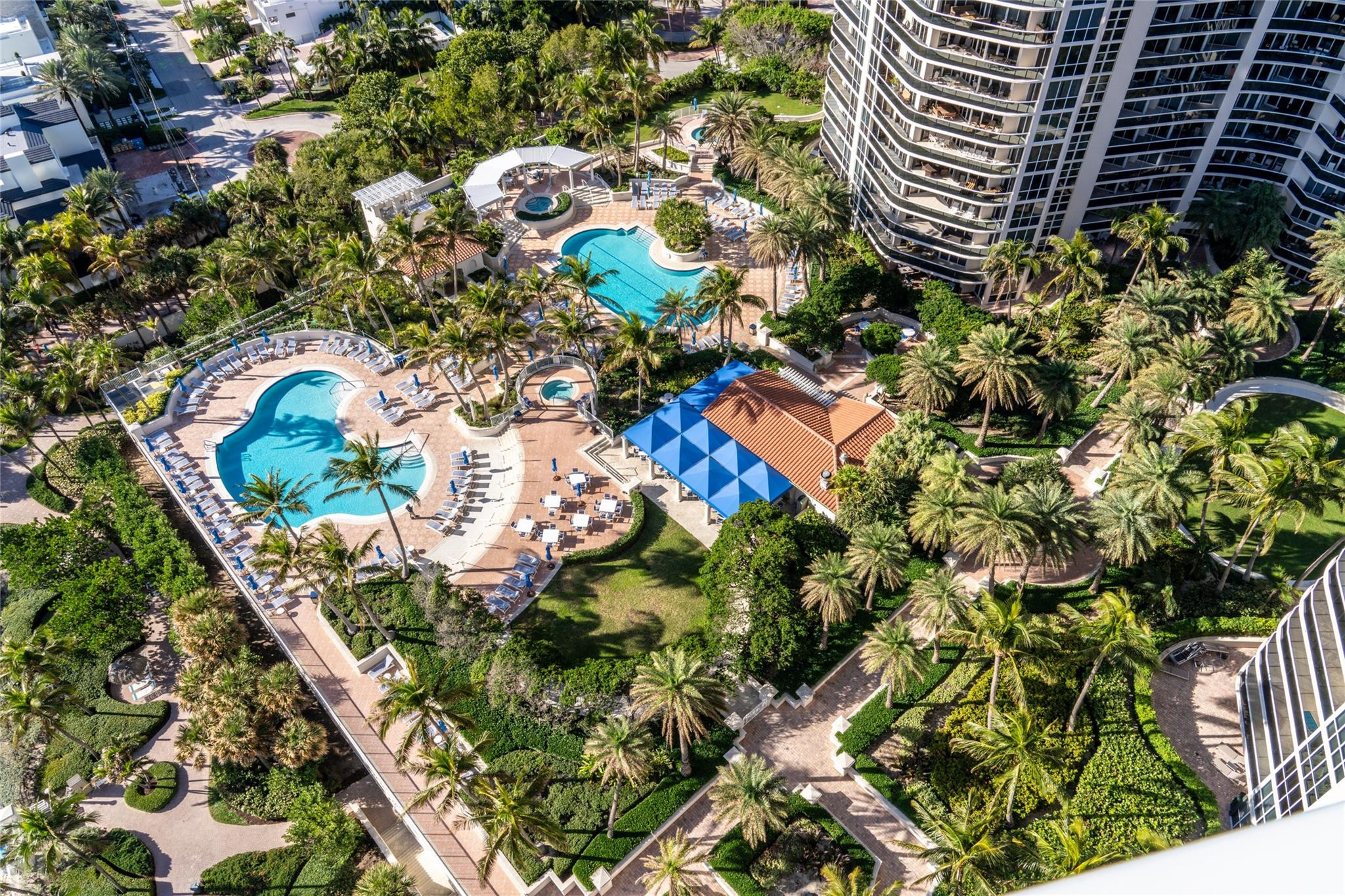 LHERMITAGE II CONDOMINIUM - Residential Lease