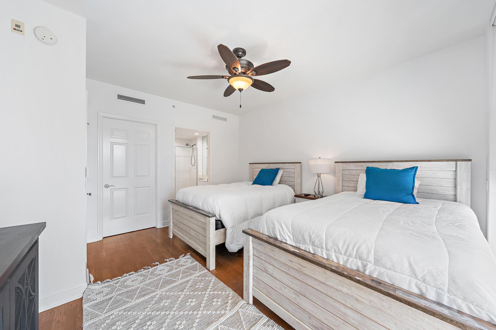 JUPITER YACHT CLUB - Residential Lease