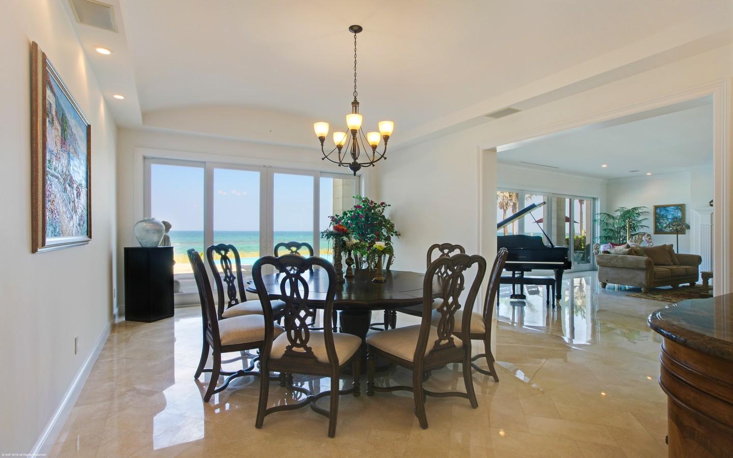 SAILFISH POINT PLAT 13 - Residential