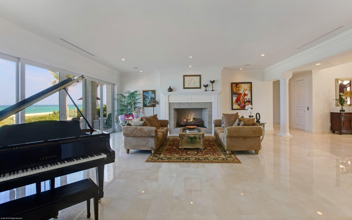 SAILFISH POINT PLAT 13 - Residential
