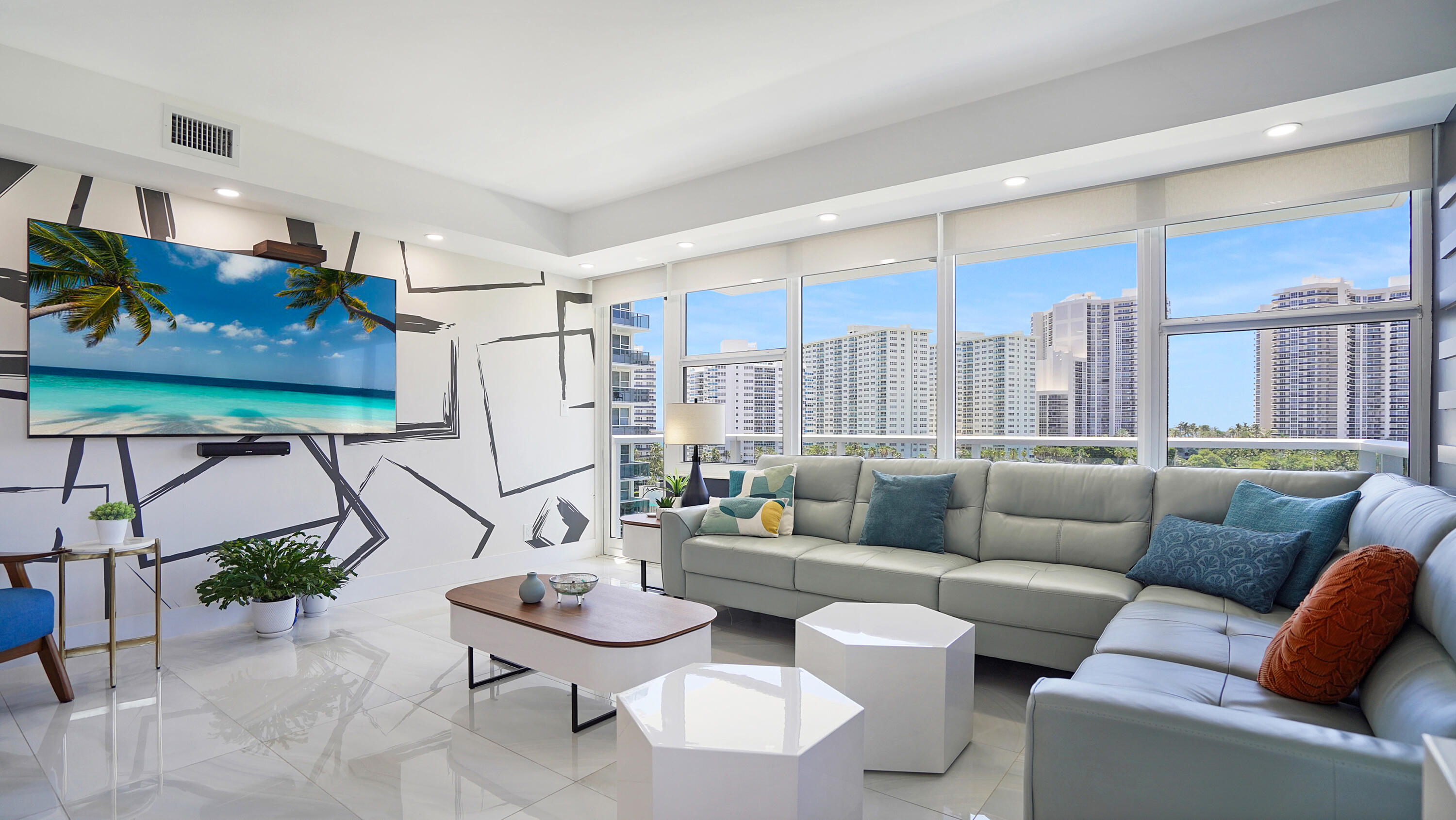 Coral Ridge Towers East - Residential