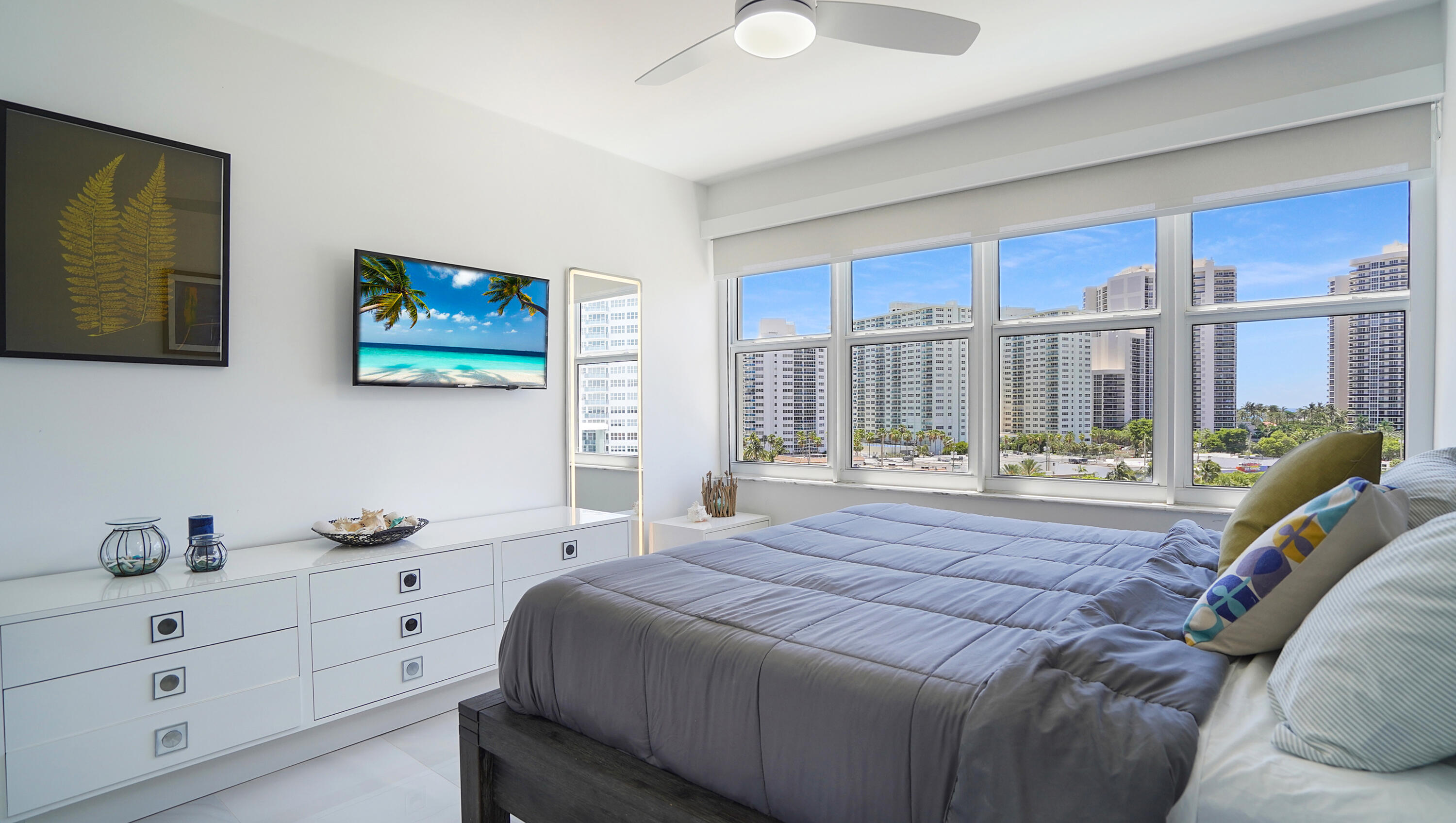Coral Ridge Towers East - Residential