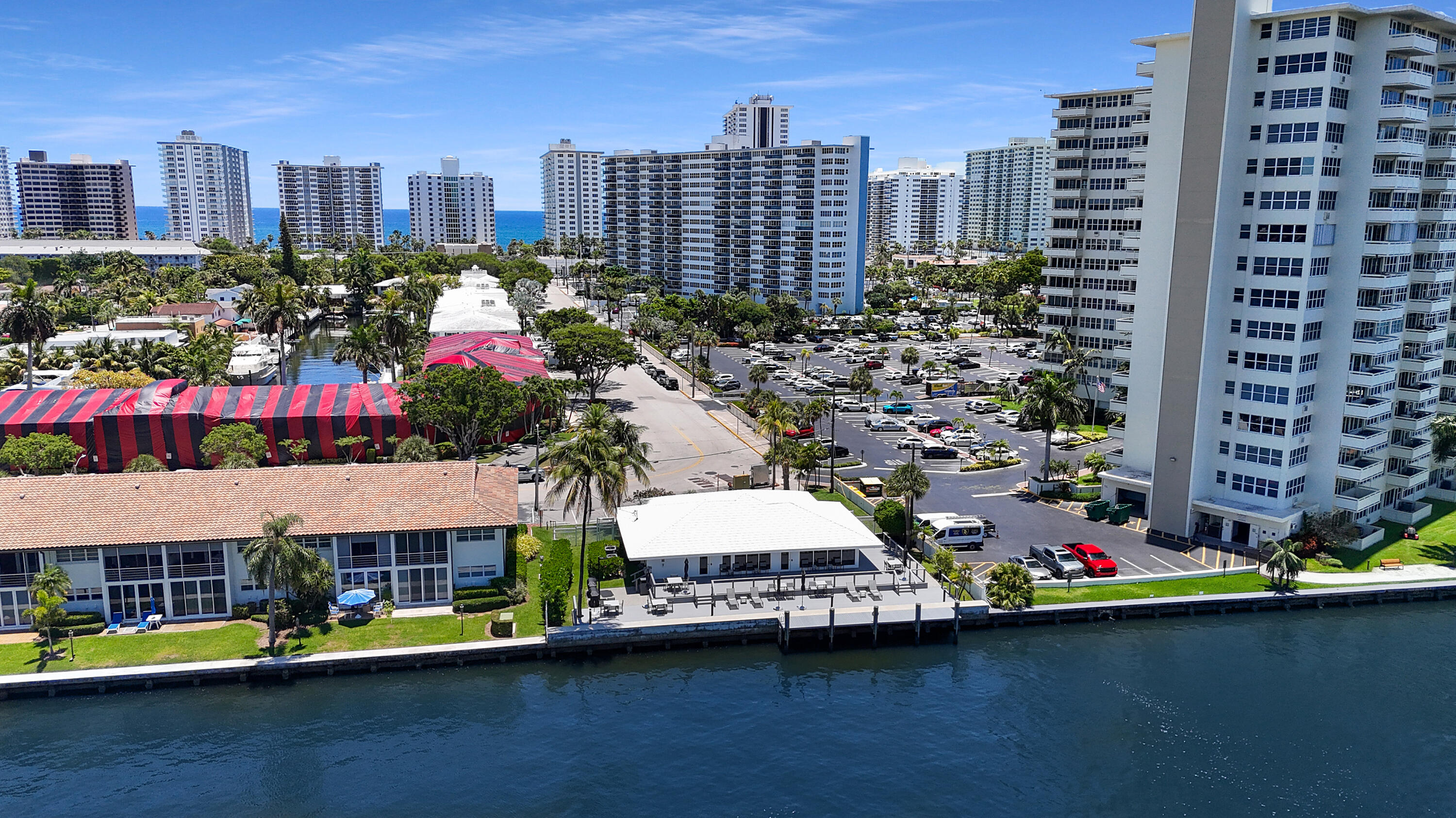 Coral Ridge Towers East - Residential