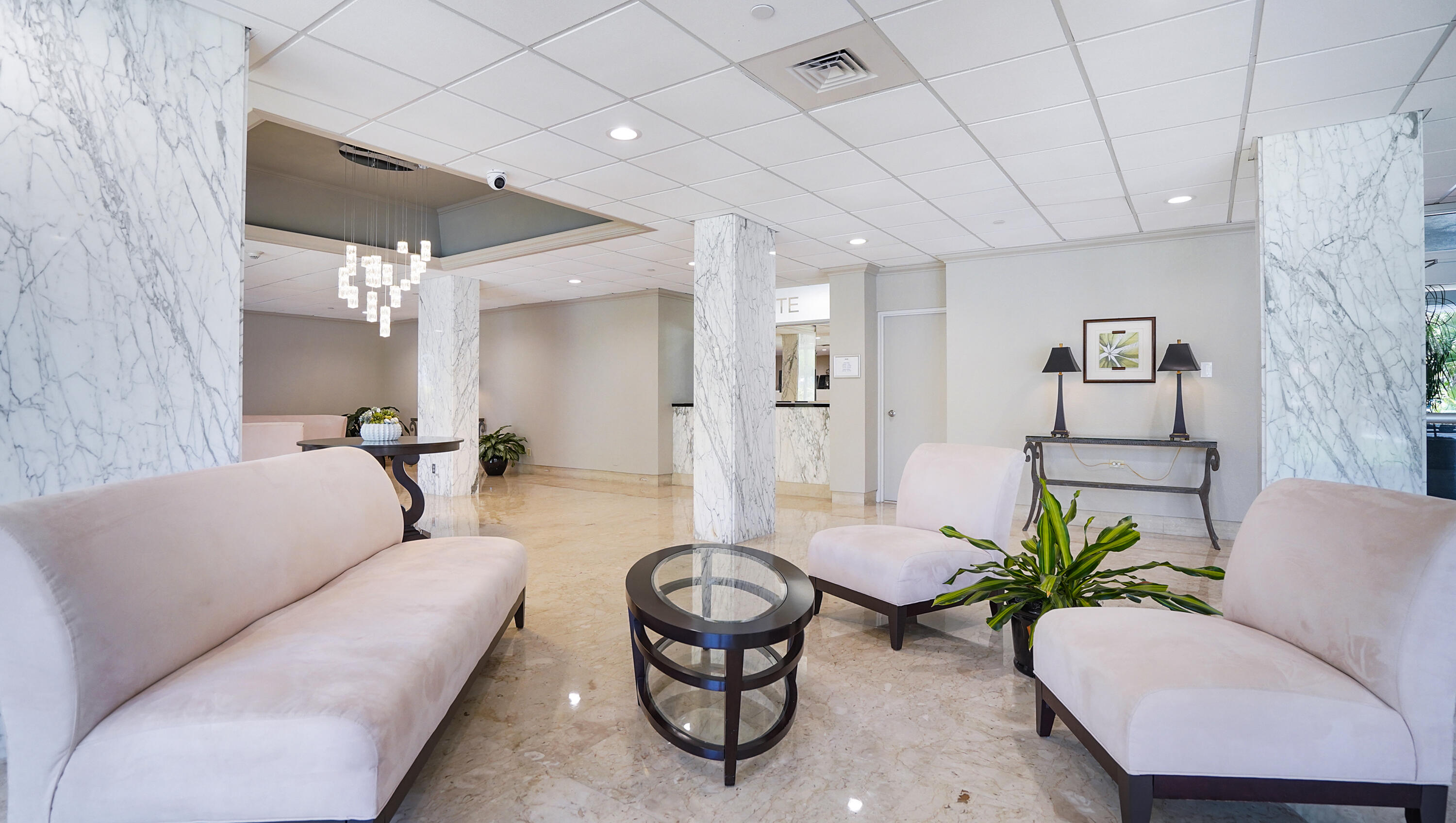 Coral Ridge Towers East - Residential