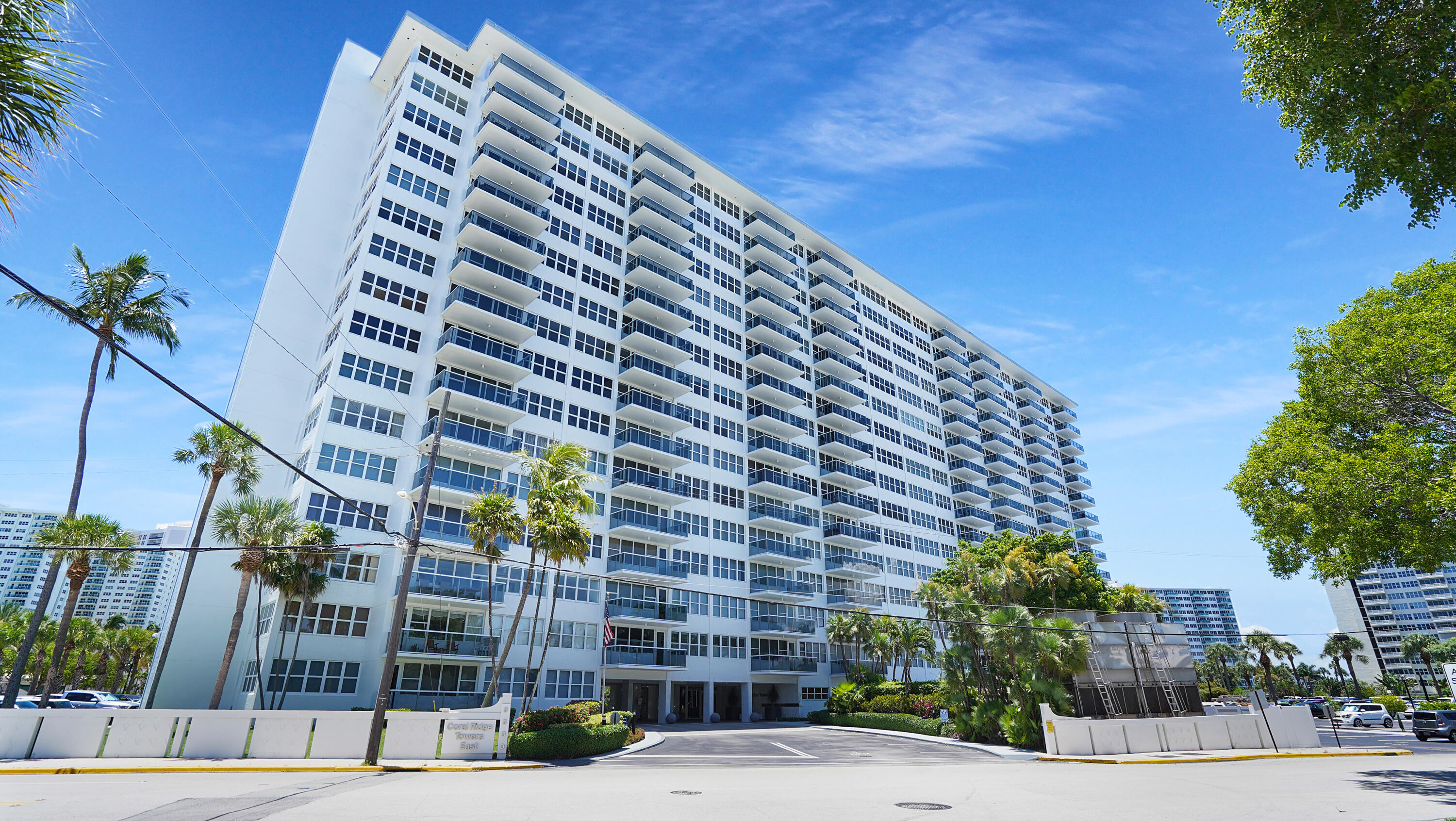Coral Ridge Towers East - Residential