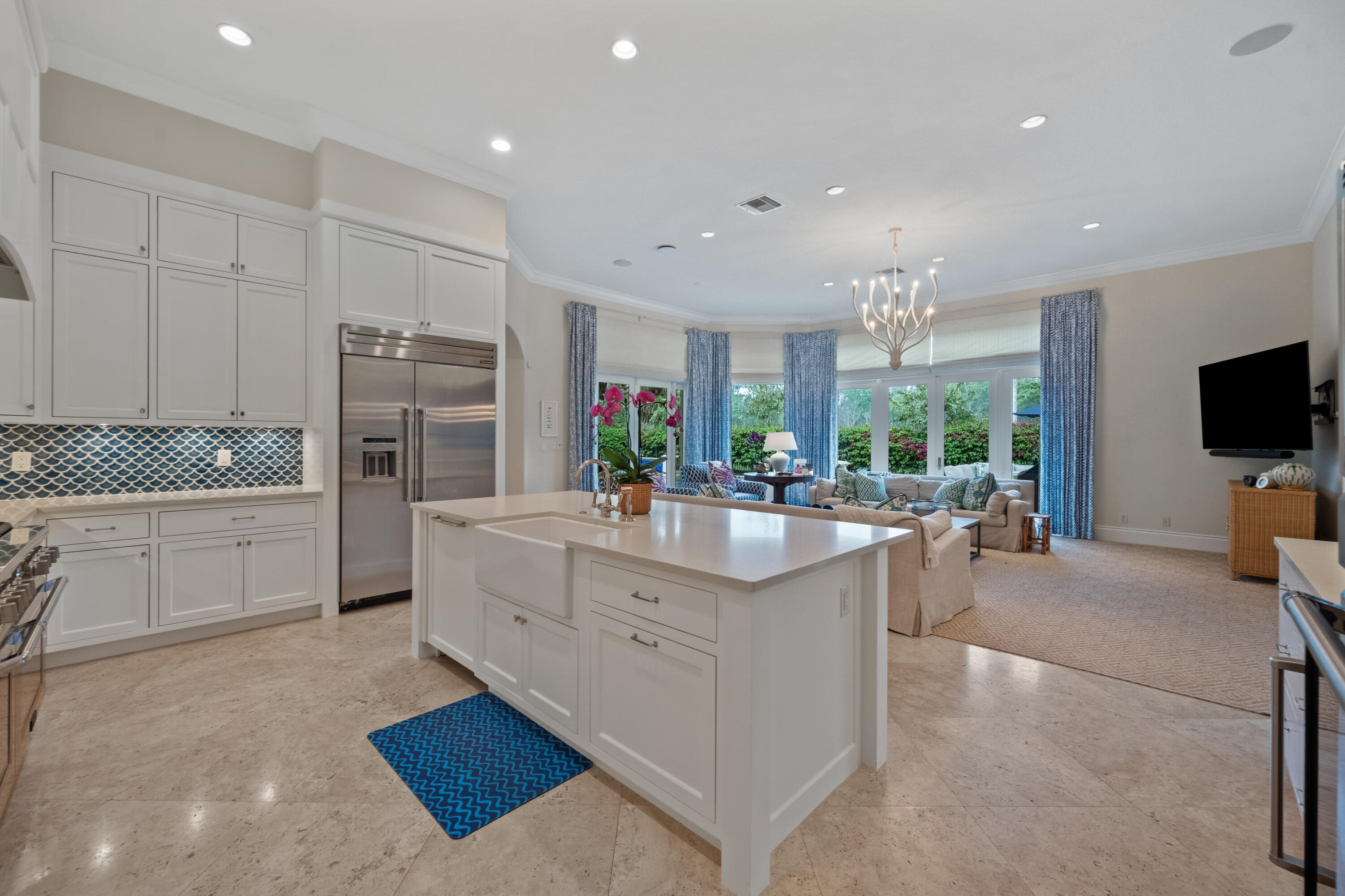 MIZNER ESTATES - Residential