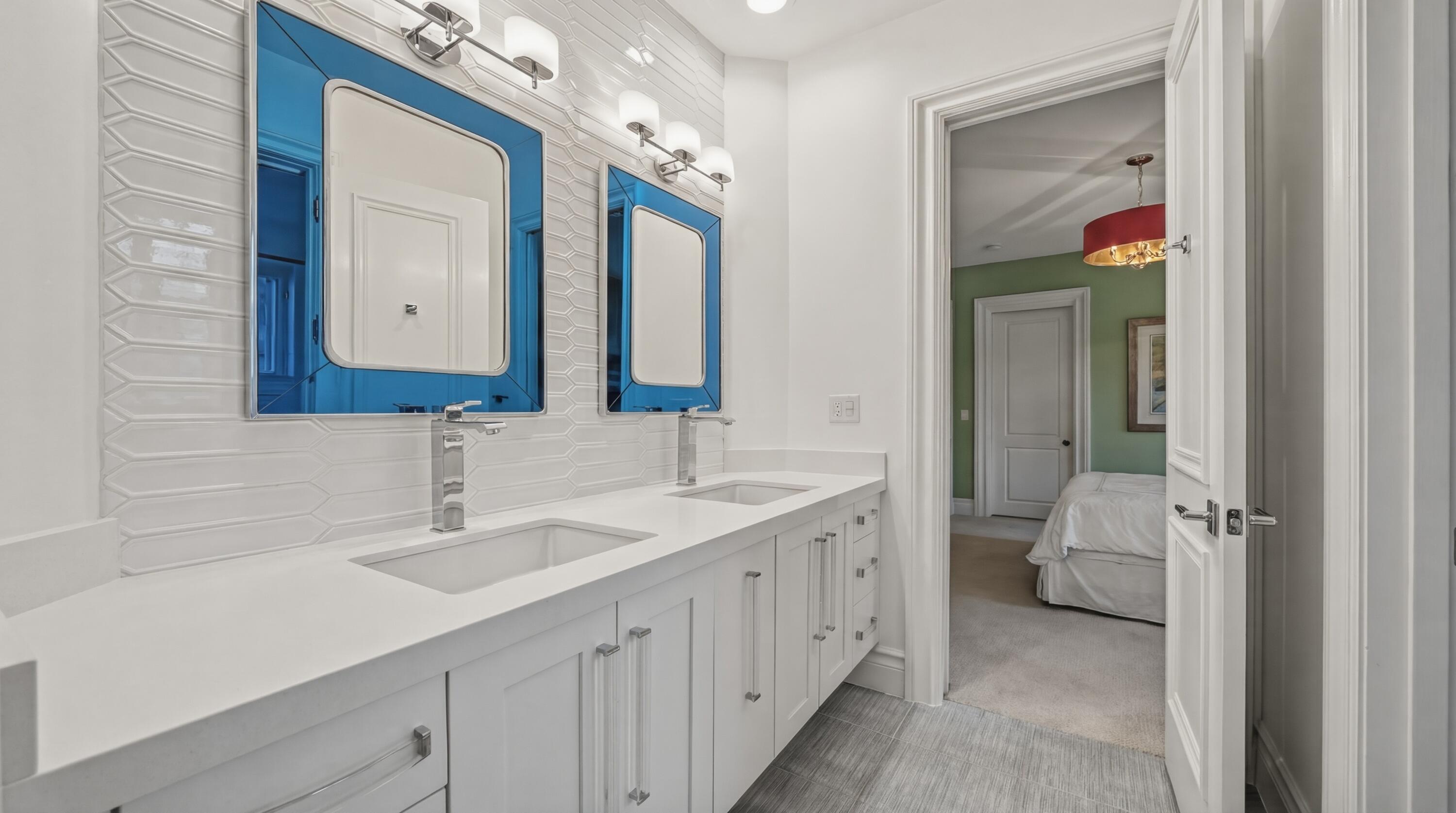 MIZNER ESTATES - Residential