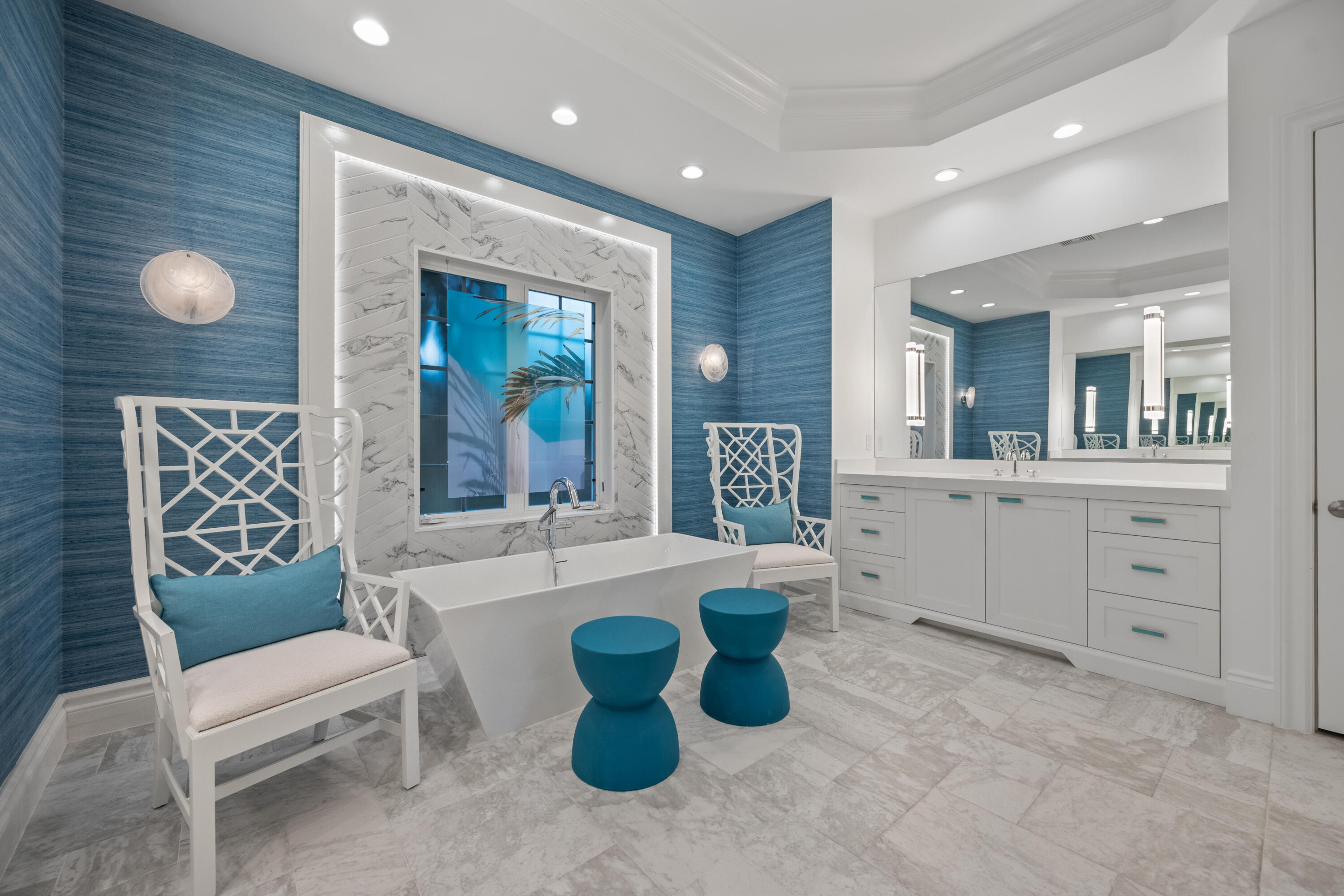 MIZNER ESTATES - Residential