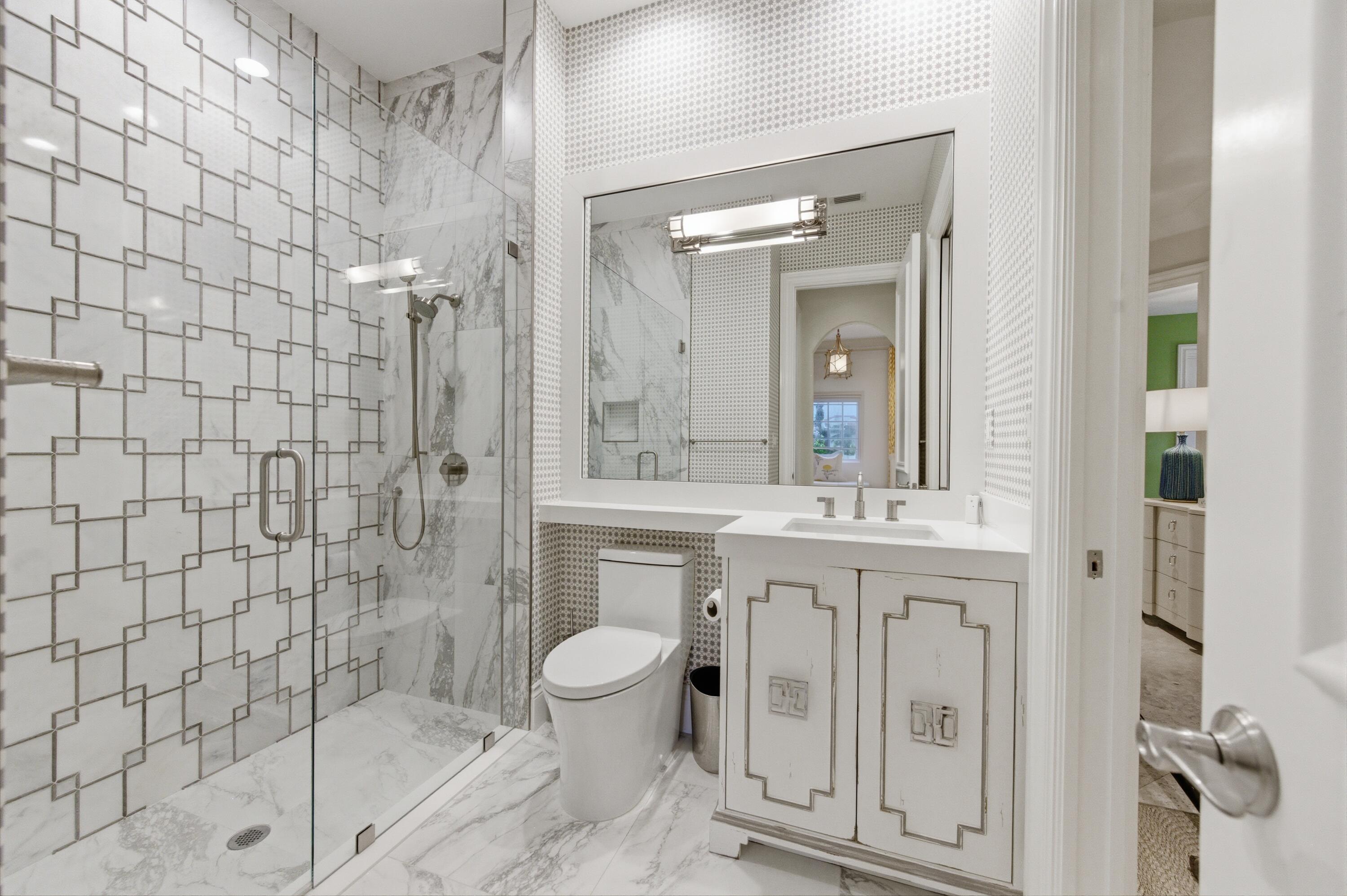 MIZNER ESTATES - Residential