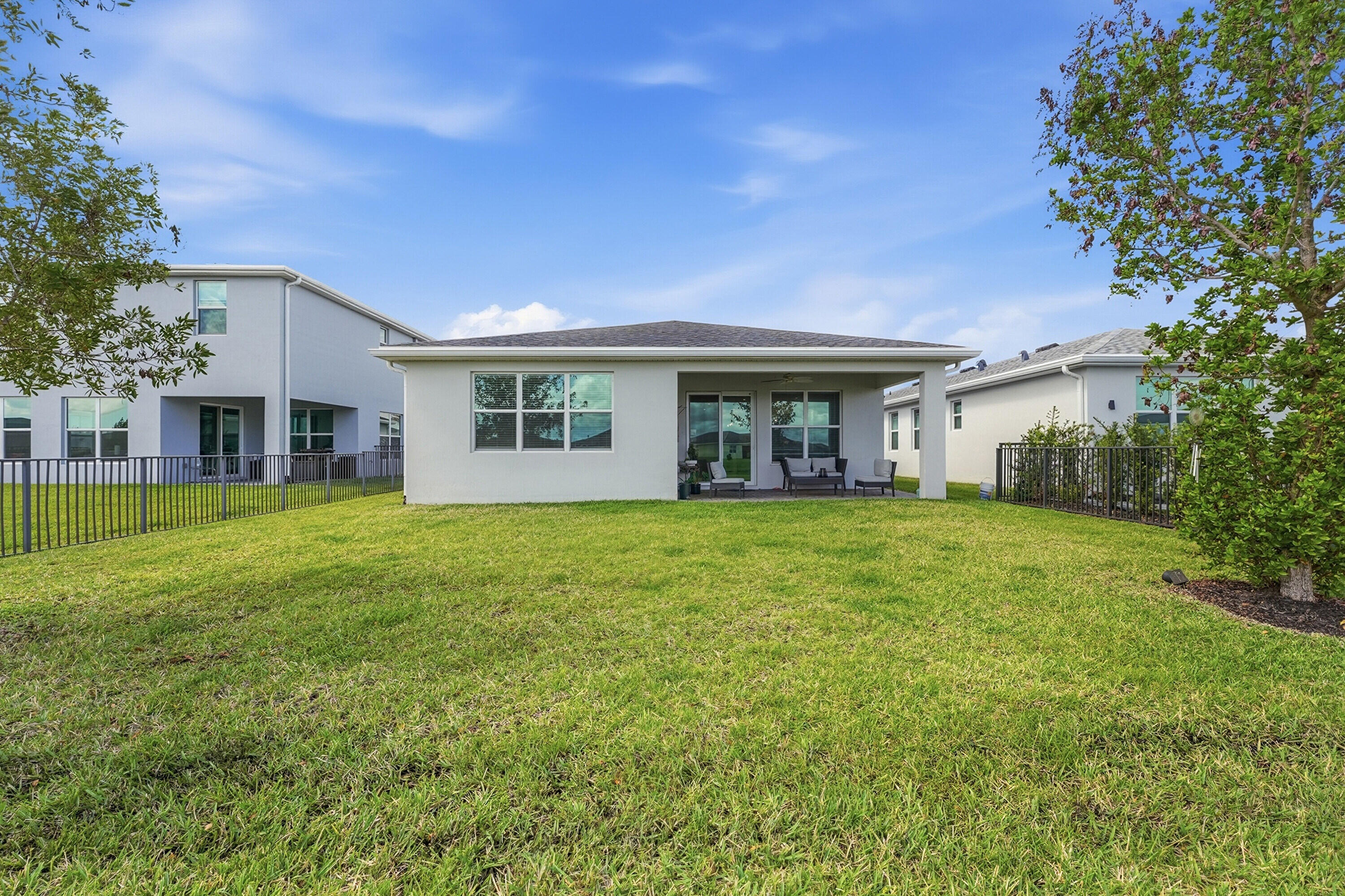 EMERY Tradition - Residential