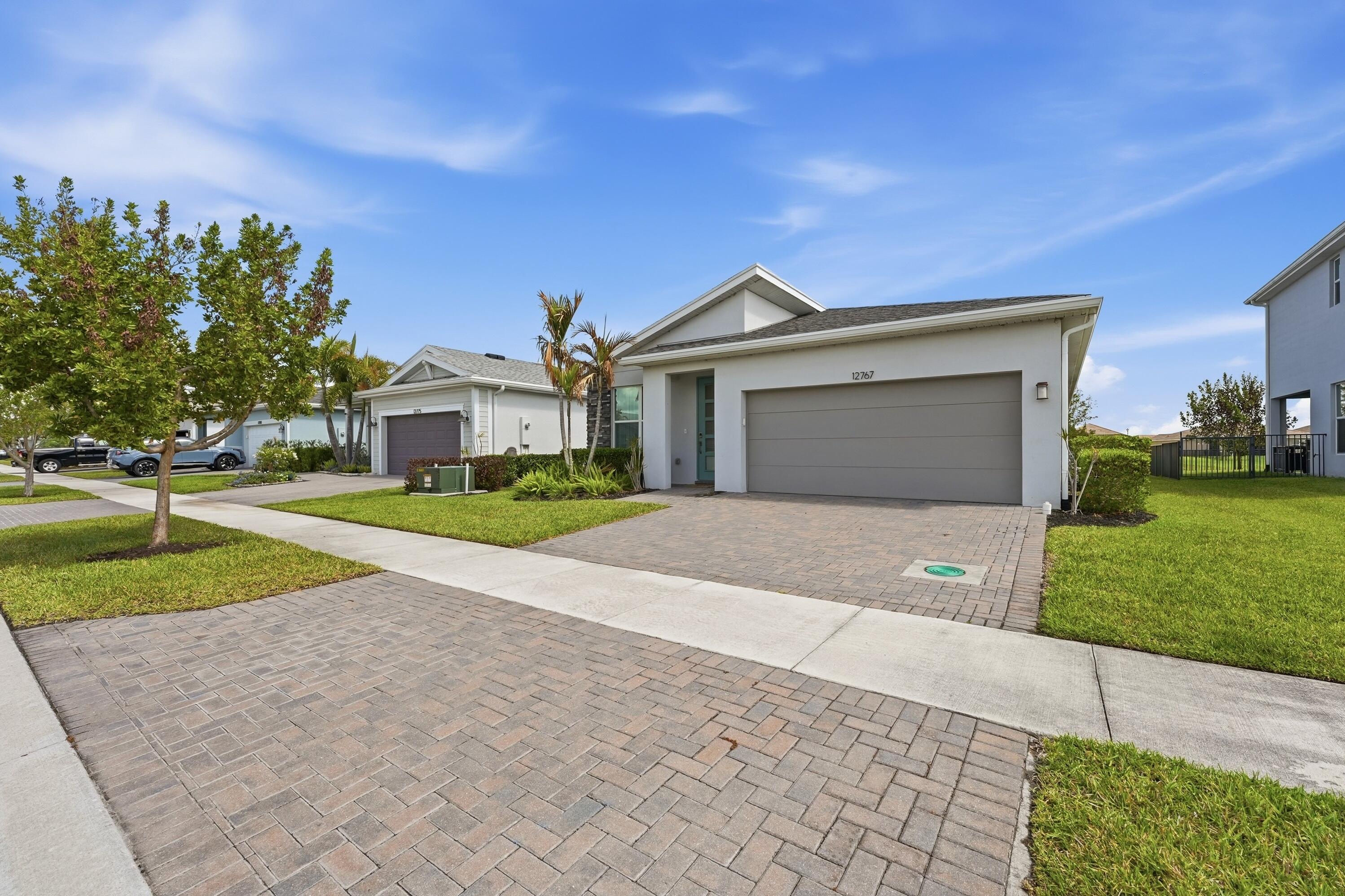 EMERY Tradition - Residential