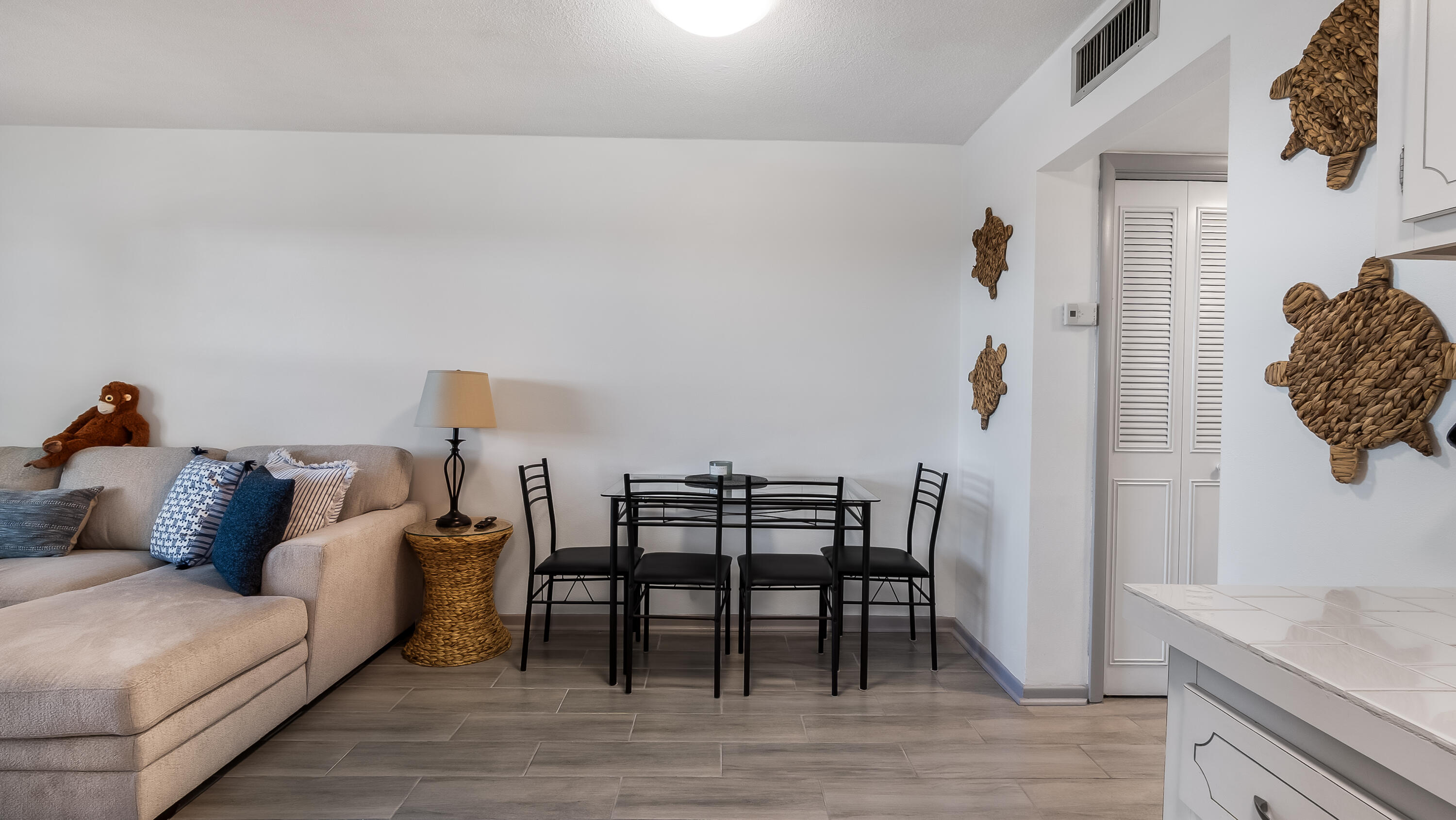 LEISURE BY THE SEA CONDO - Residential