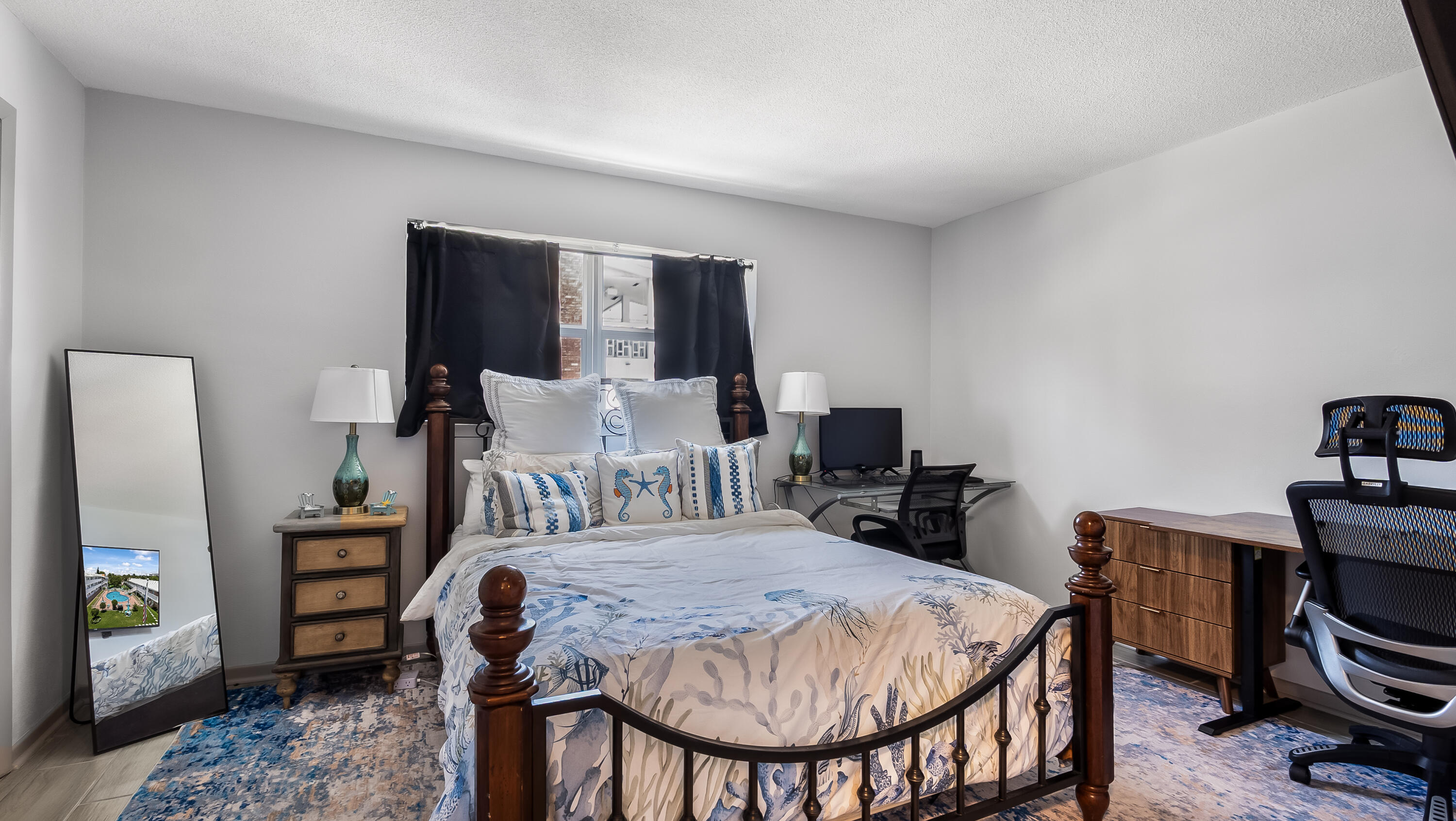 LEISURE BY THE SEA CONDO - Residential