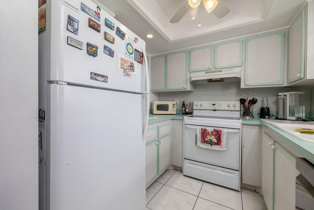 CEDAR POINTE CONDO - Residential