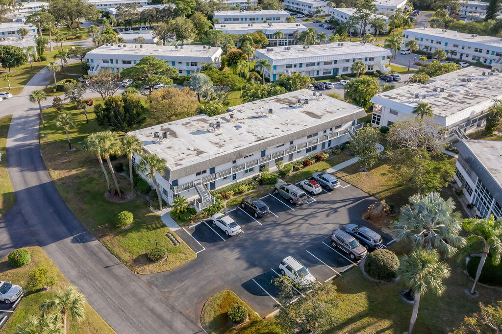 CEDAR POINTE CONDO - Residential
