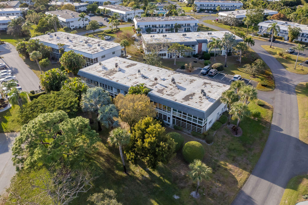 CEDAR POINTE CONDO - Residential