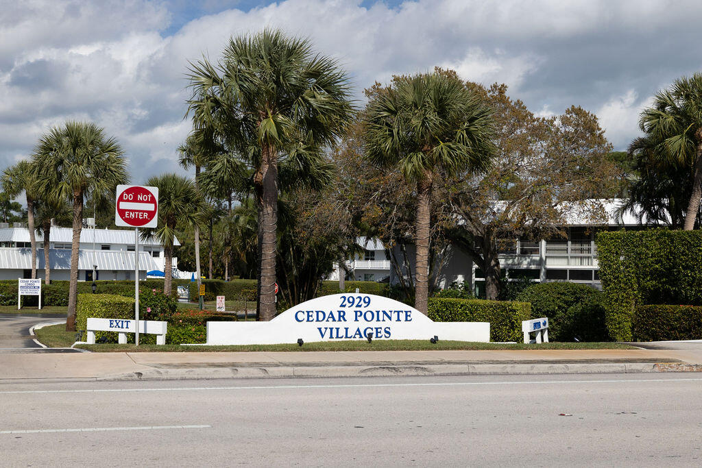 CEDAR POINTE CONDO - Residential