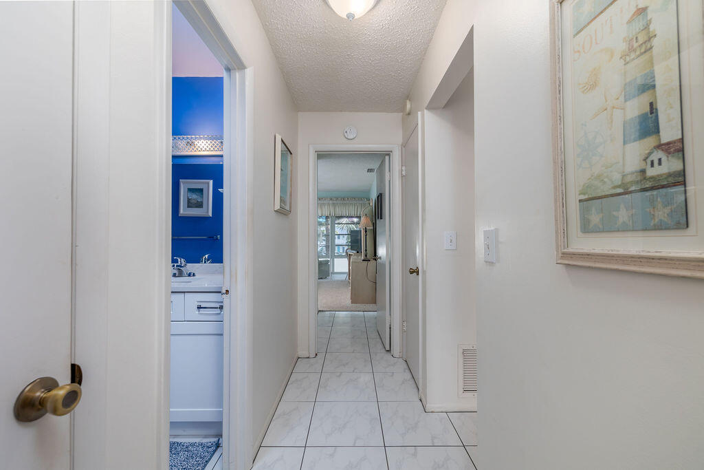CEDAR POINTE CONDO - Residential
