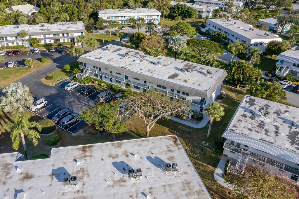 CEDAR POINTE CONDO - Residential