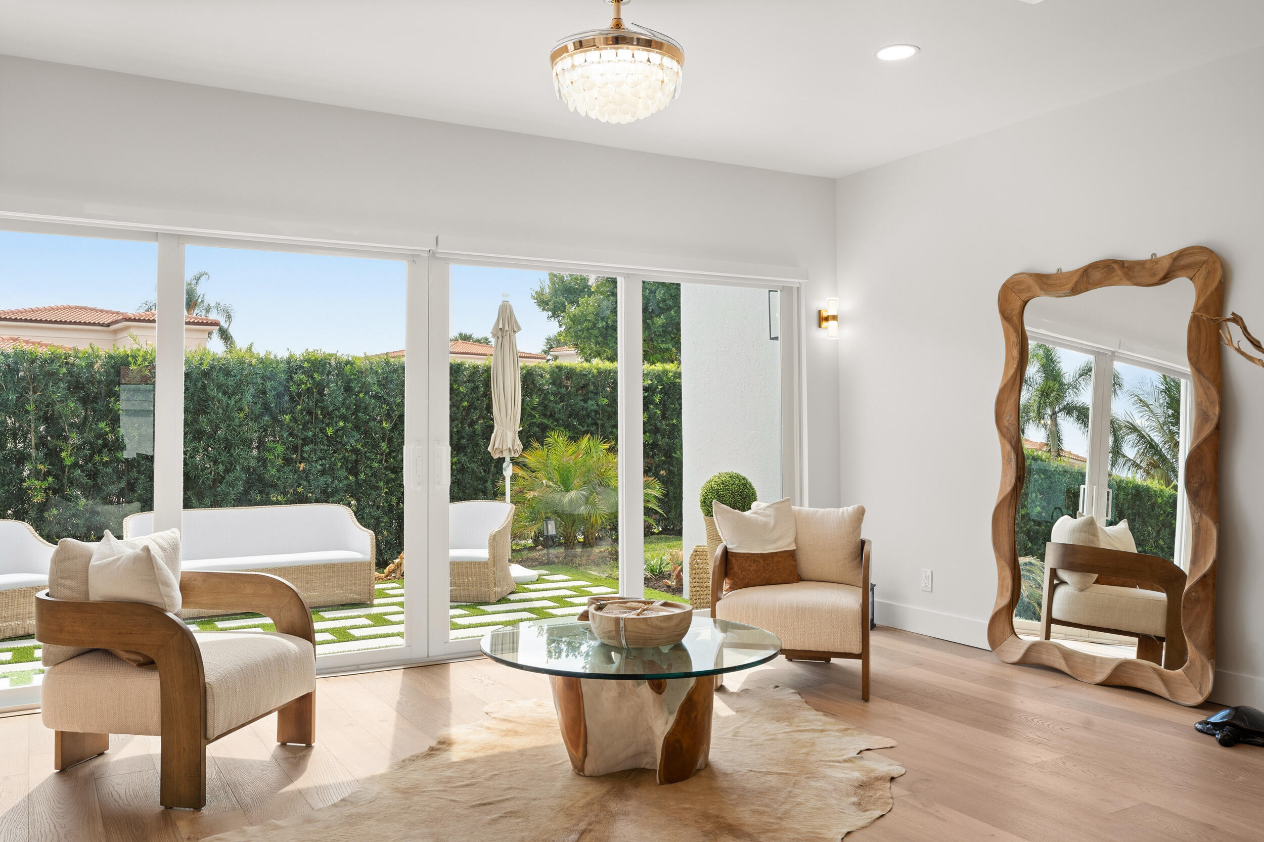 WINDRIFT AT JONATHANS LANDING - Residential