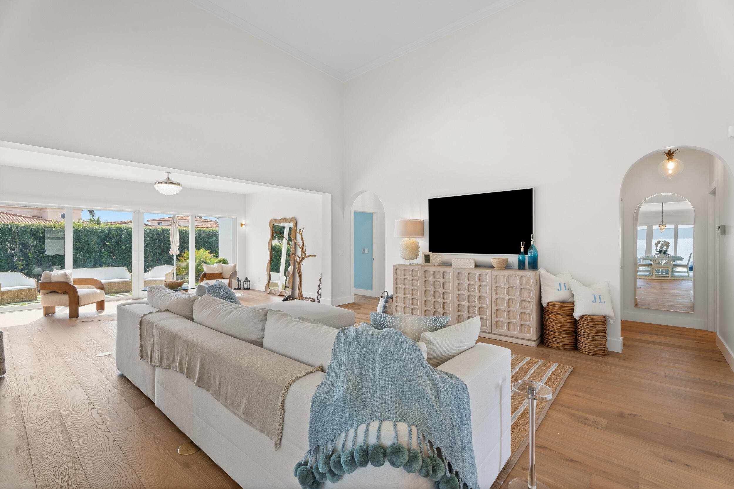 WINDRIFT AT JONATHANS LANDING - Residential